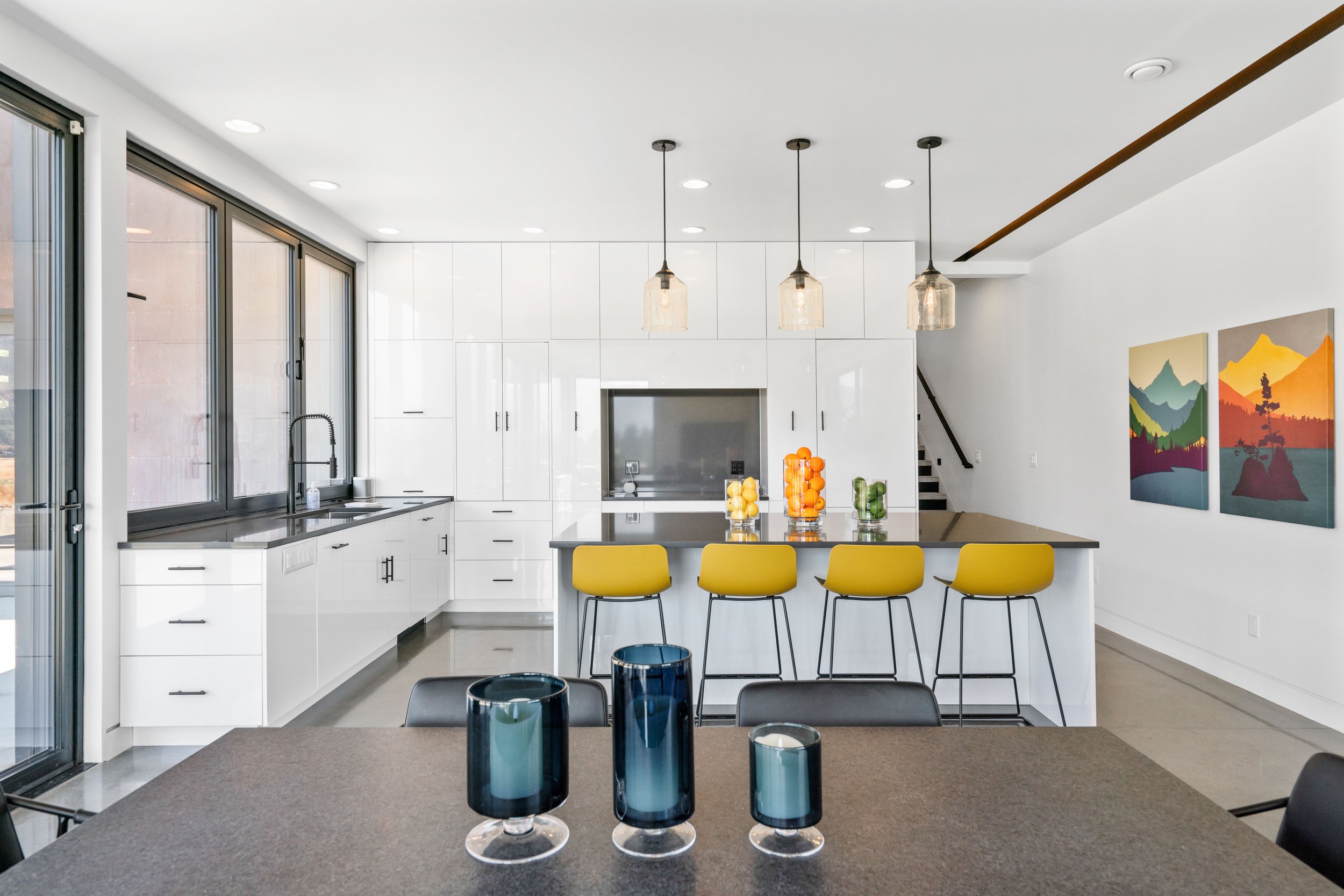 12435 Village View-12.jpg