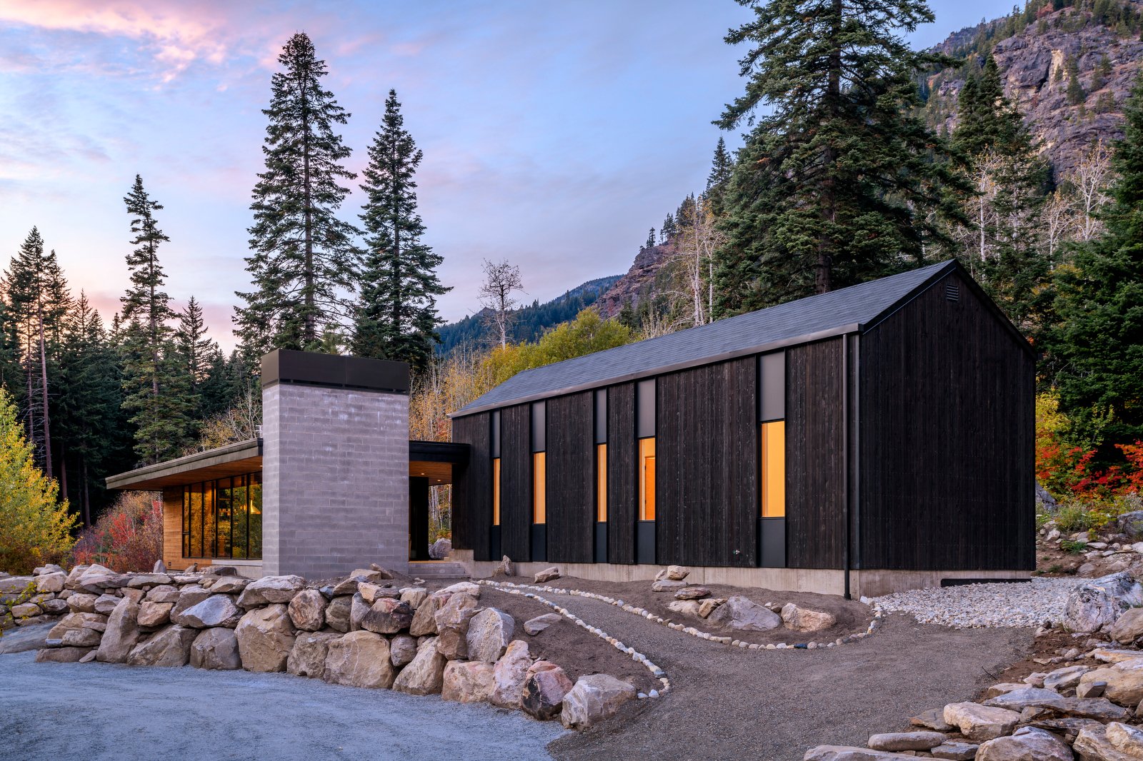Split-Cabin-100619-200-2-web.jpg