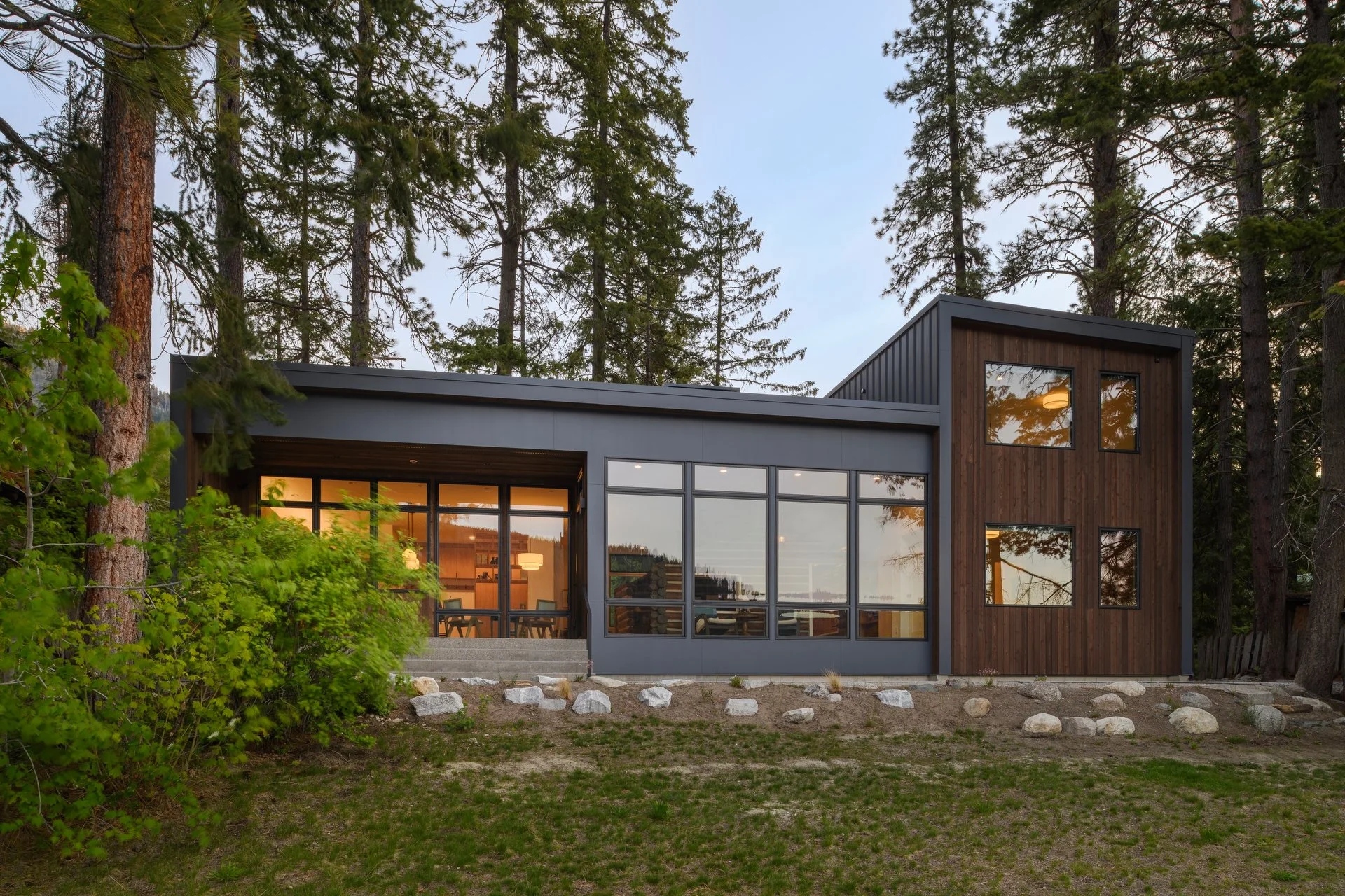 cabinincabin-051525-331-web.jpg