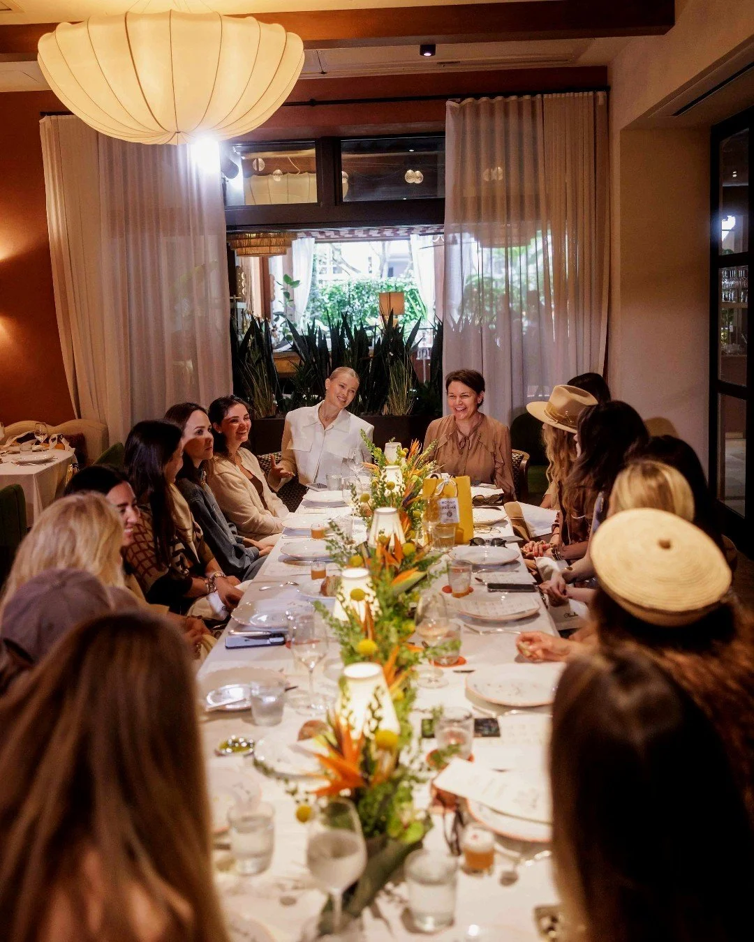 Business lunches, celebrations, and long afternoons that linger a little longer. Host your private lunch events the CLAUDIE way. ✨