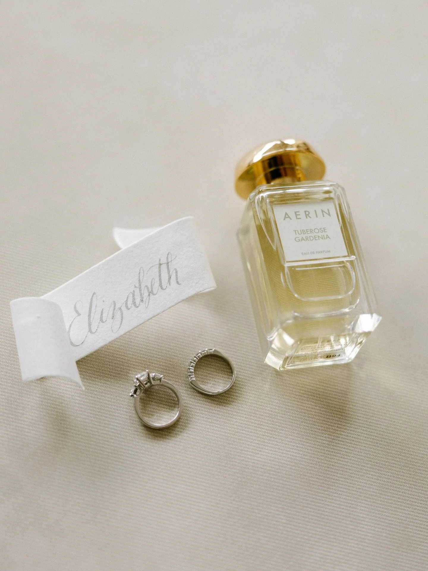 It&rsquo;s always the details that set the tone ✨

From the very first moments of Elizabeth and Gabriel&rsquo;s wedding day, every element was intentionally curated to feel soft, personal, and timeless 💫

Planning &amp; Design: @petitesoiree.plannin