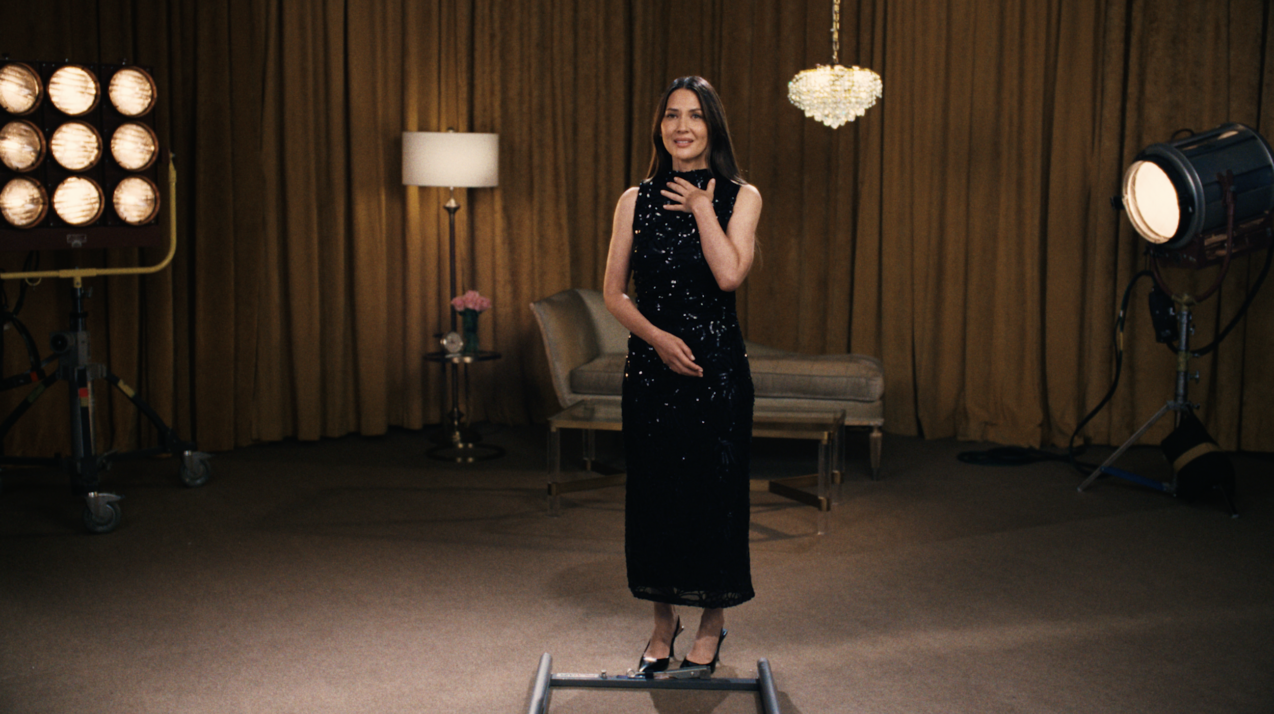 anne-klein-fw26-olivia-munn-6.png