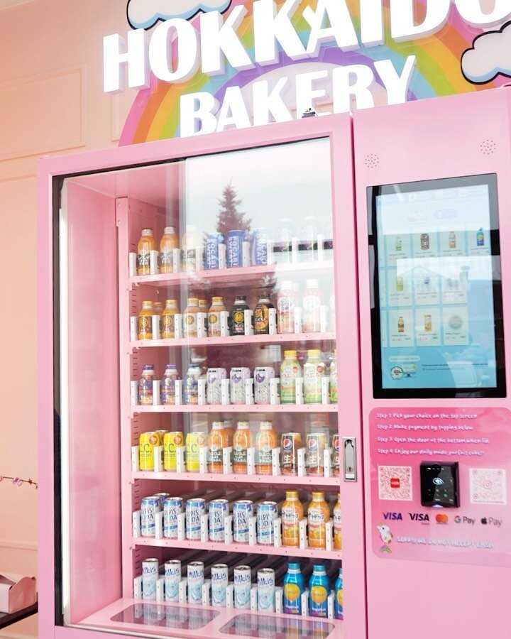 Our machines are as easy as 1, 2 ,3! Your perfect snack for a busy on the go life 🧁
Step 1: Select your product
Step 2: Tap your debit/credit card
Step 3: Wait for the light and collect your product