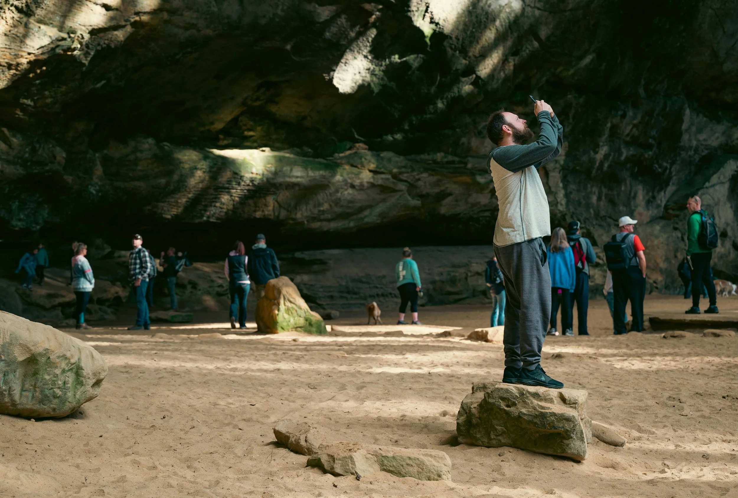 Hocking Hills State Park: Trails, Caves, and What to See