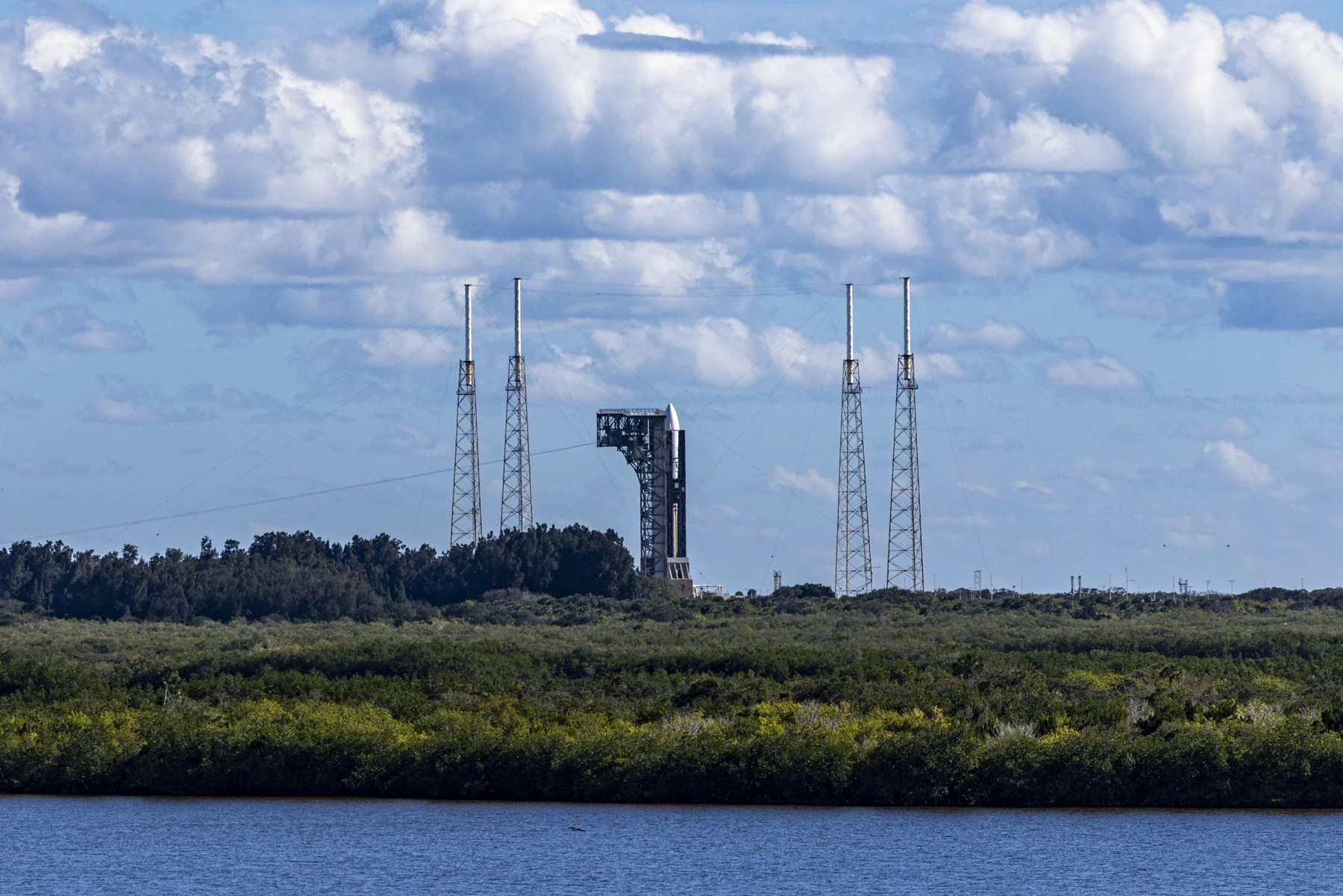 LC 40 - Rocket Ready to Go