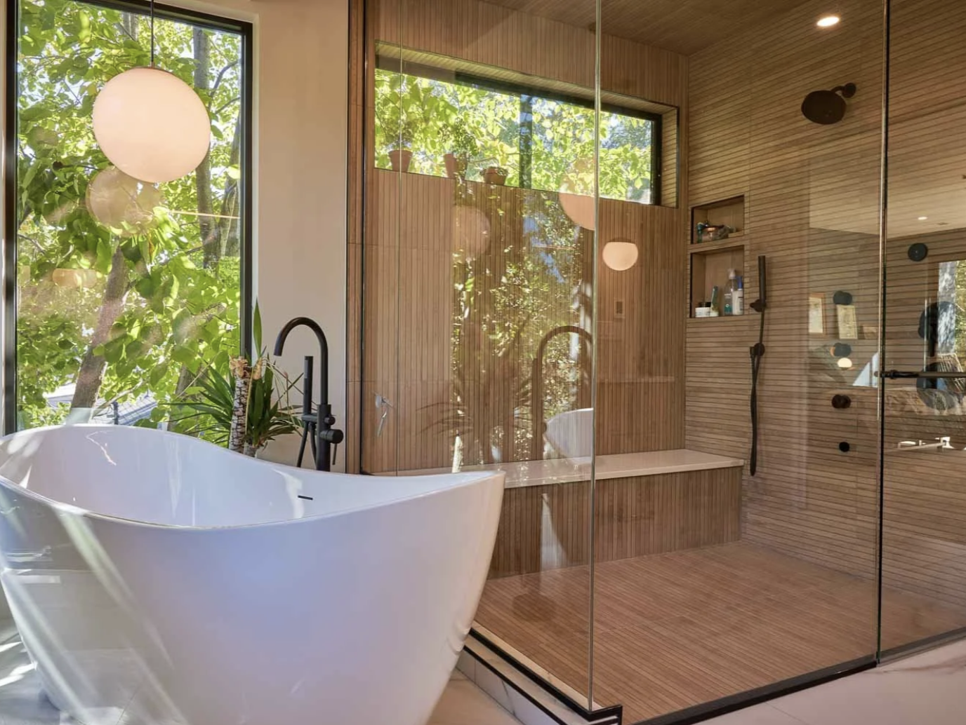 The Carmron Master Bath.png