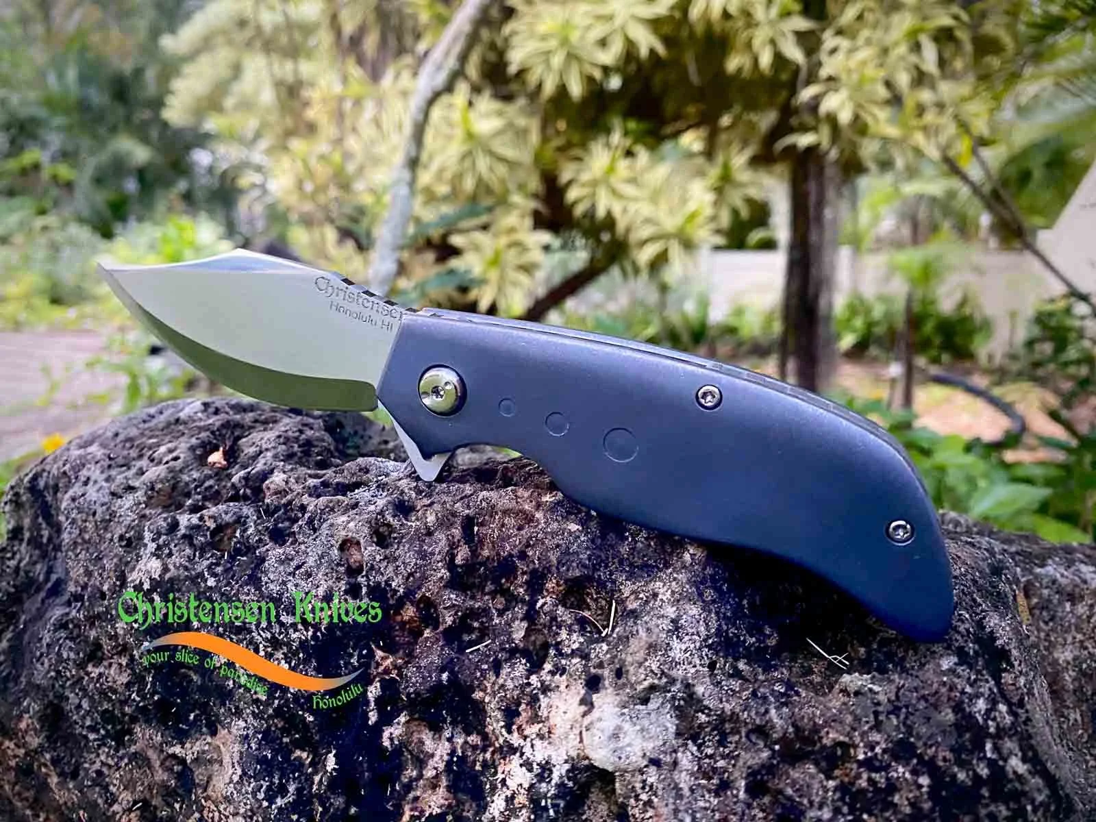 christensen-knives-gatherer-moonbase-62026.jpg