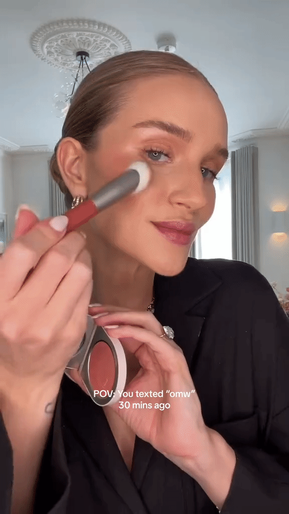 ezgif.com-video-to-gif (2).gif