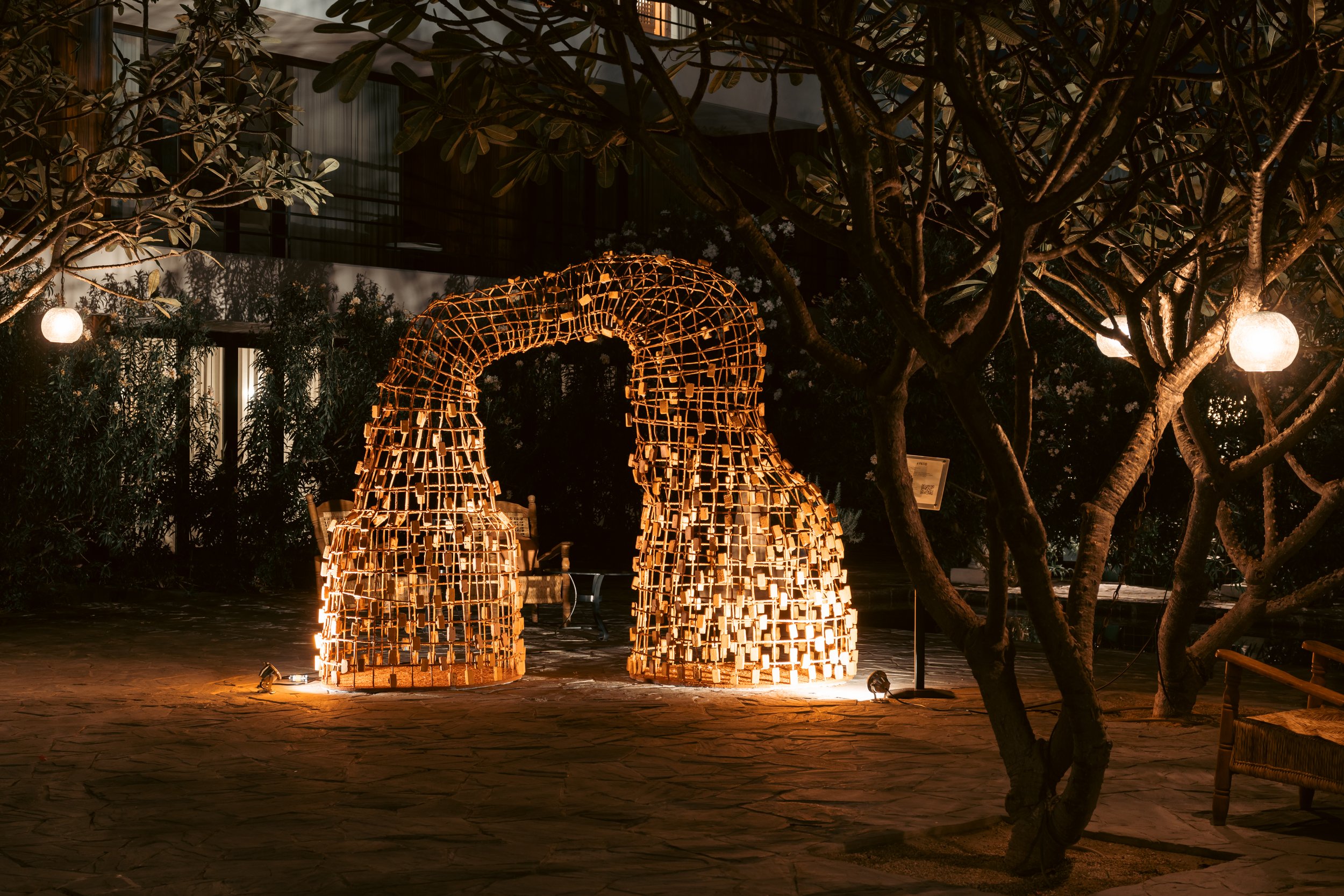 Goga Art Baja Pieza Final Noche-6.JPG