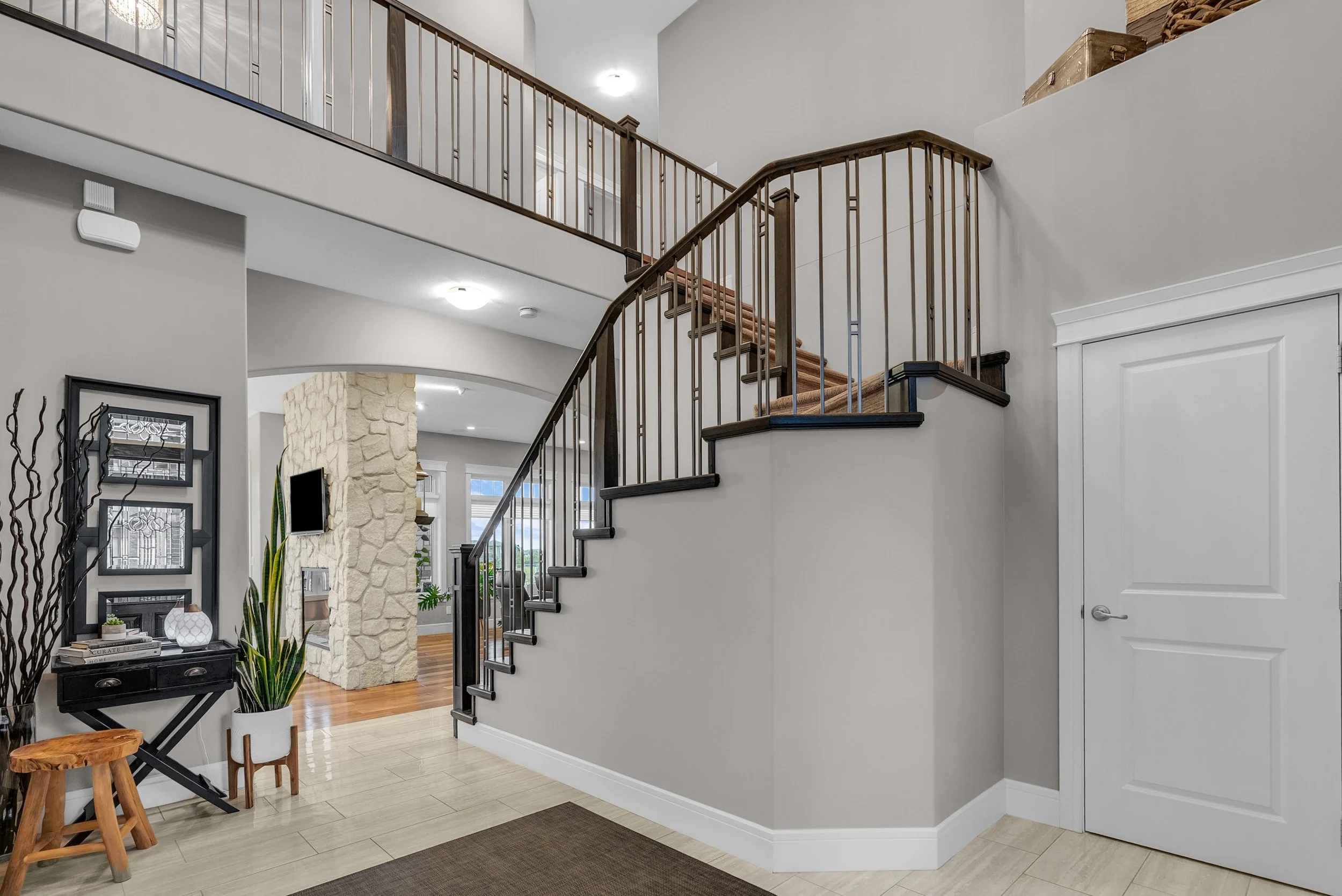 250 Whalley Cres (7 of 78).jpg