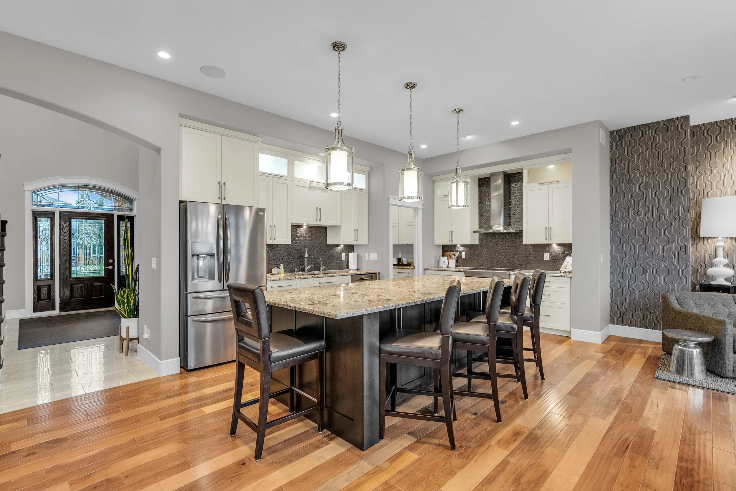 250 Whalley Cres (14 of 78).jpg
