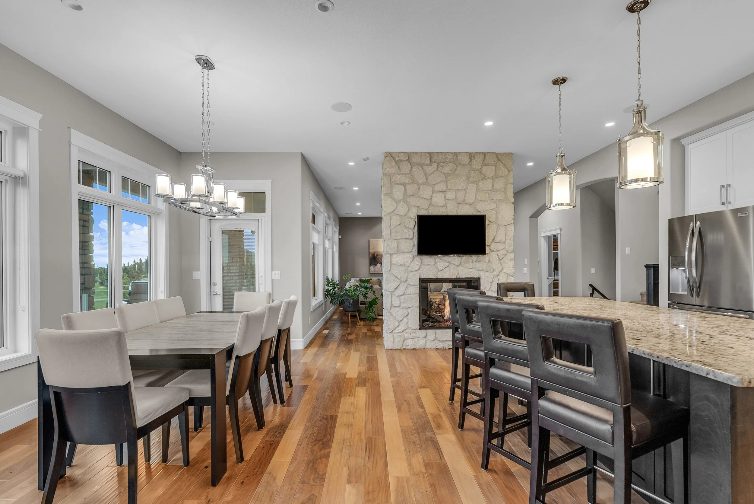 250 Whalley Cres (18 of 78).jpg