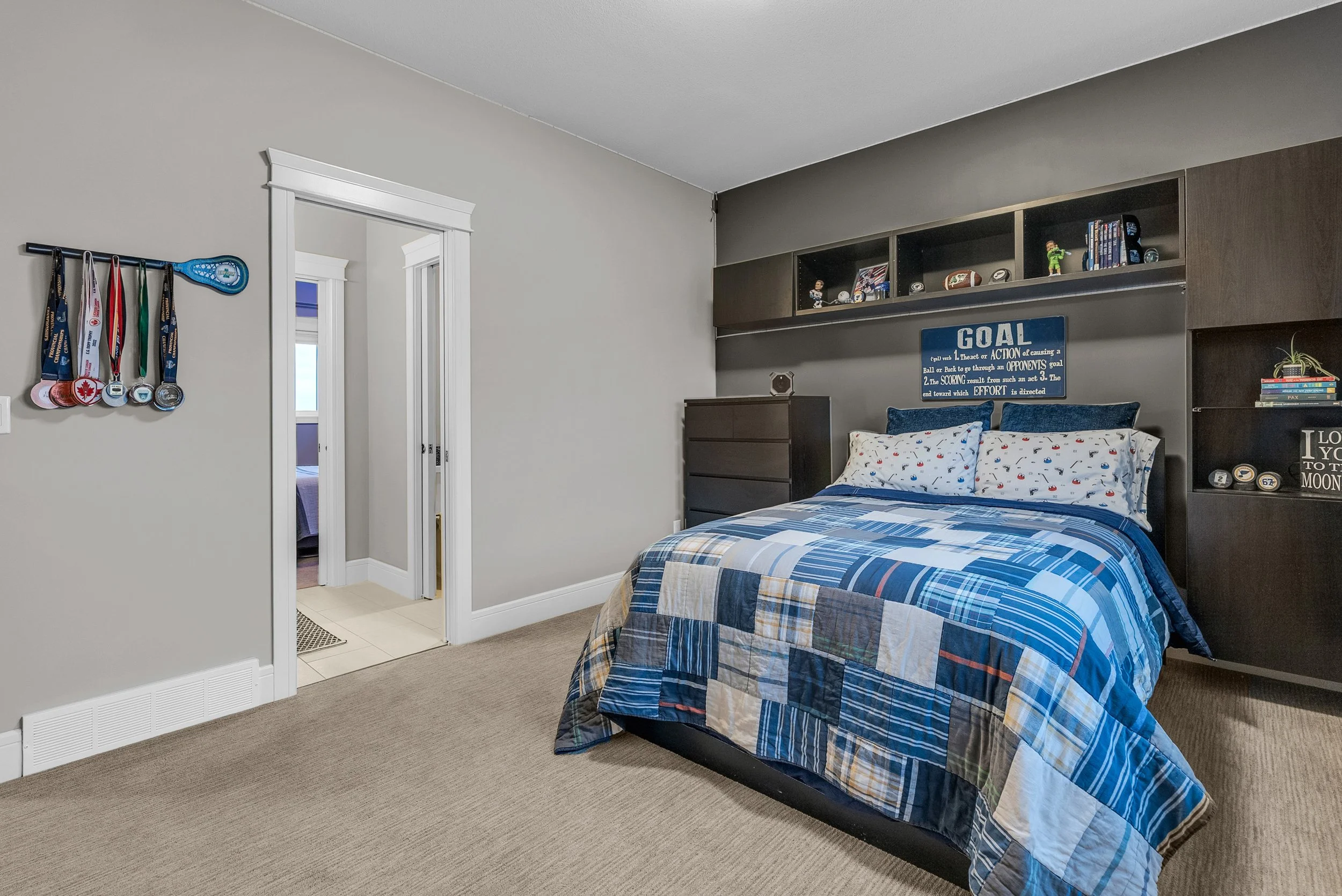 250 Whalley Cres (46 of 78).jpg