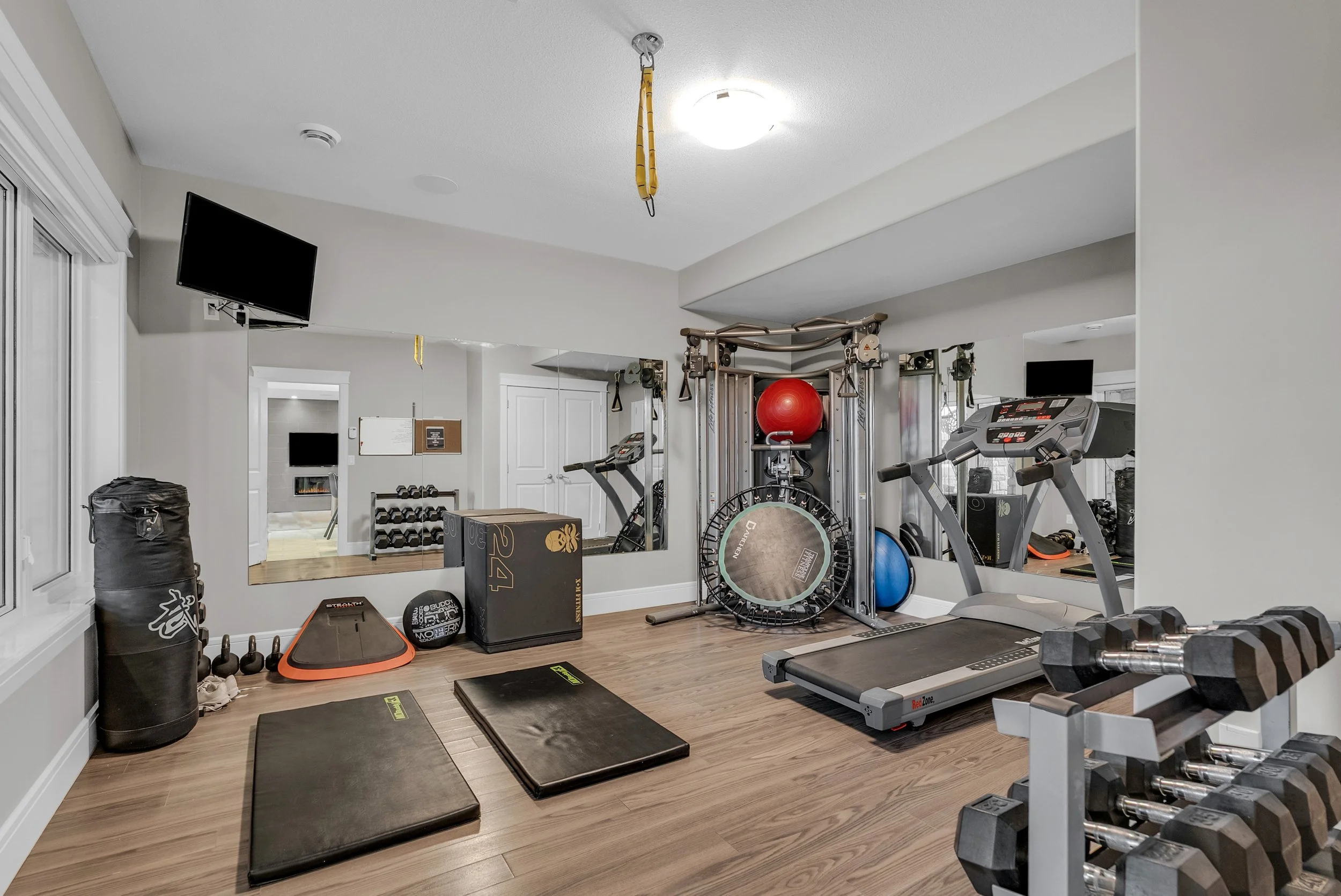 250 Whalley Cres (53 of 78).jpg