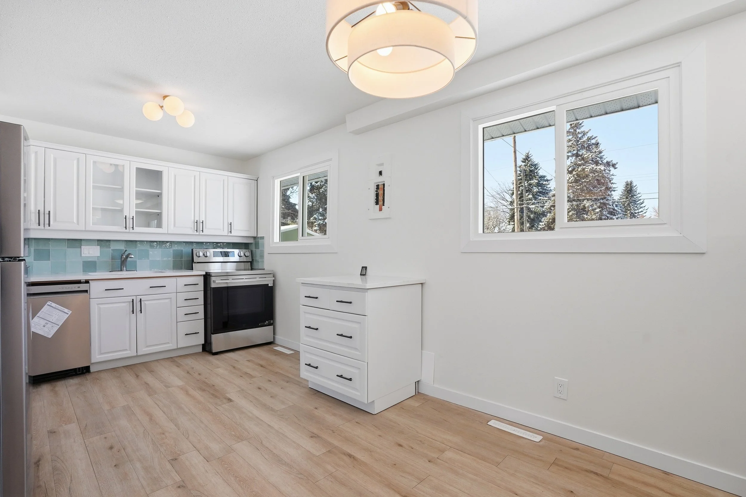 421 Ave X N (8 of 29).jpg