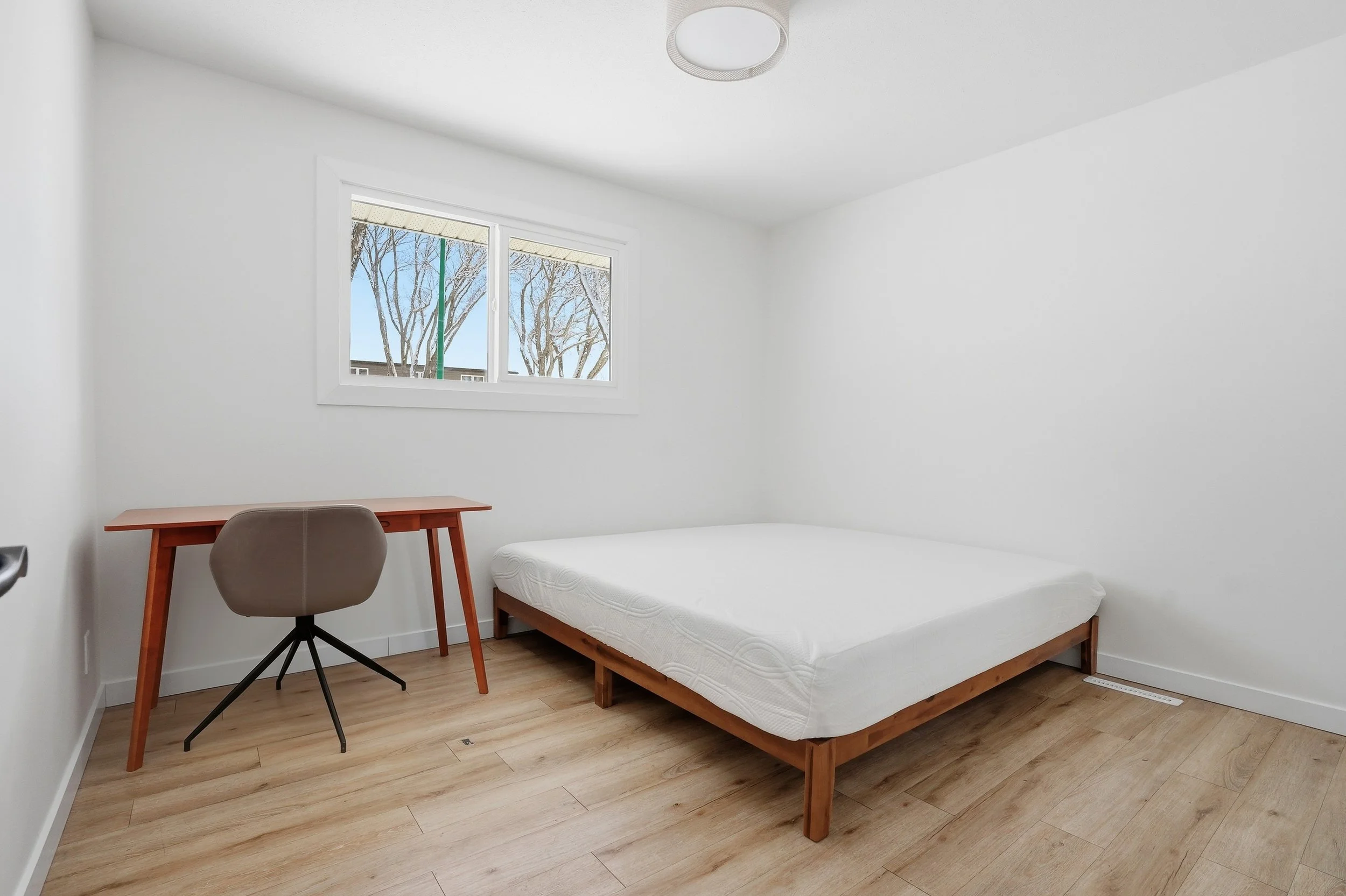 421 Ave X N (20 of 29).jpg