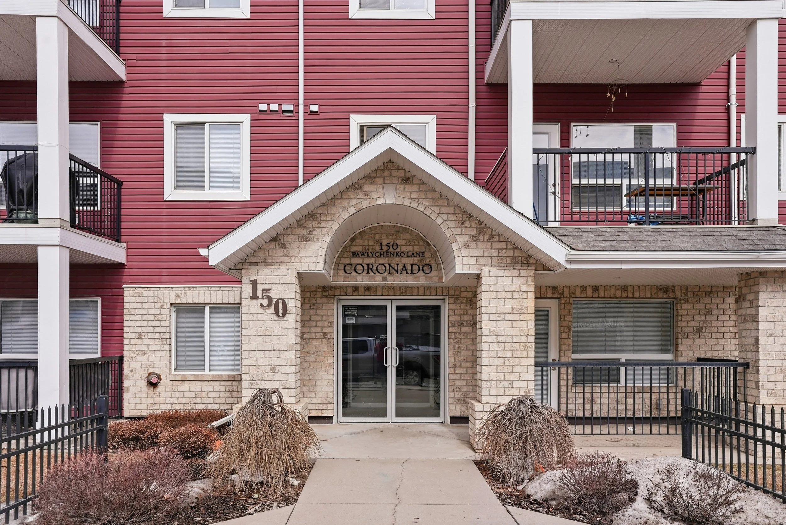 324-150 Pawlychenko (3 of 31).jpg