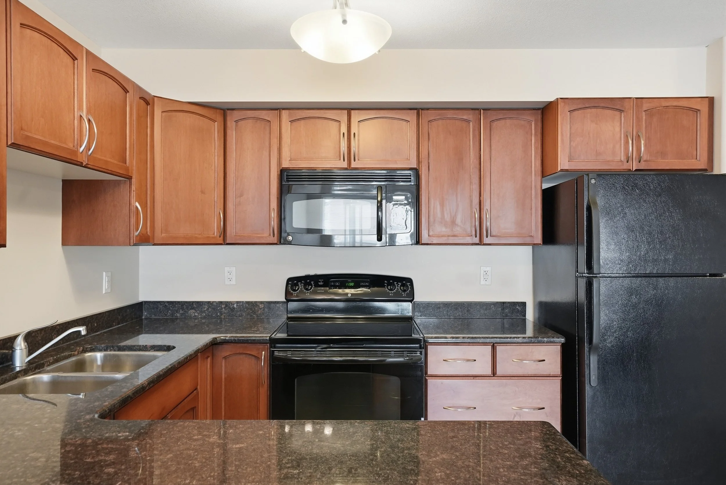 324-150 Pawlychenko (10 of 31).jpg