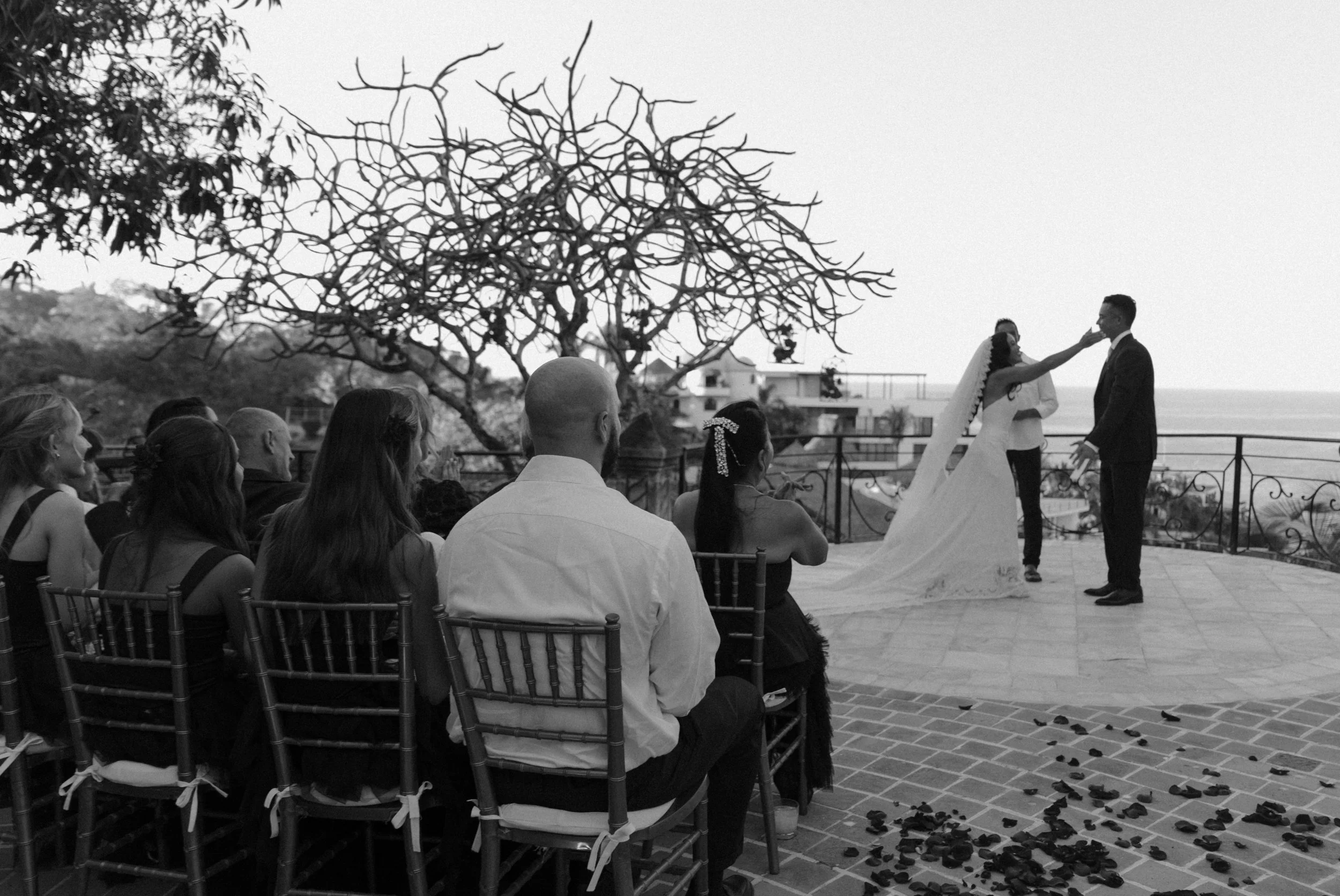 Sayulita Wedding Venue. Photography by Kelsee Pietz https://www.ciaoimkelsee.com/