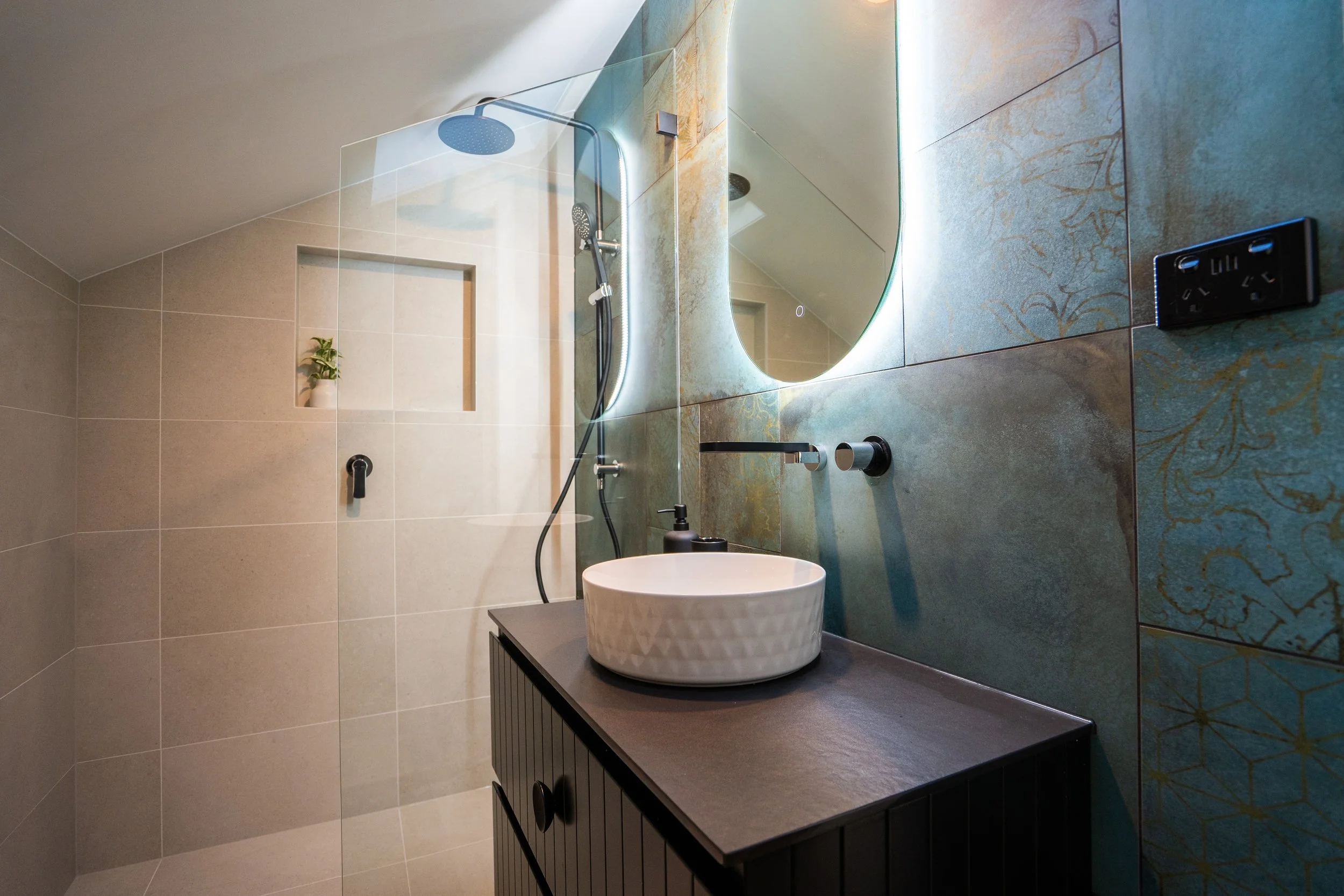 Croyden Bathoom 2-05.jpg