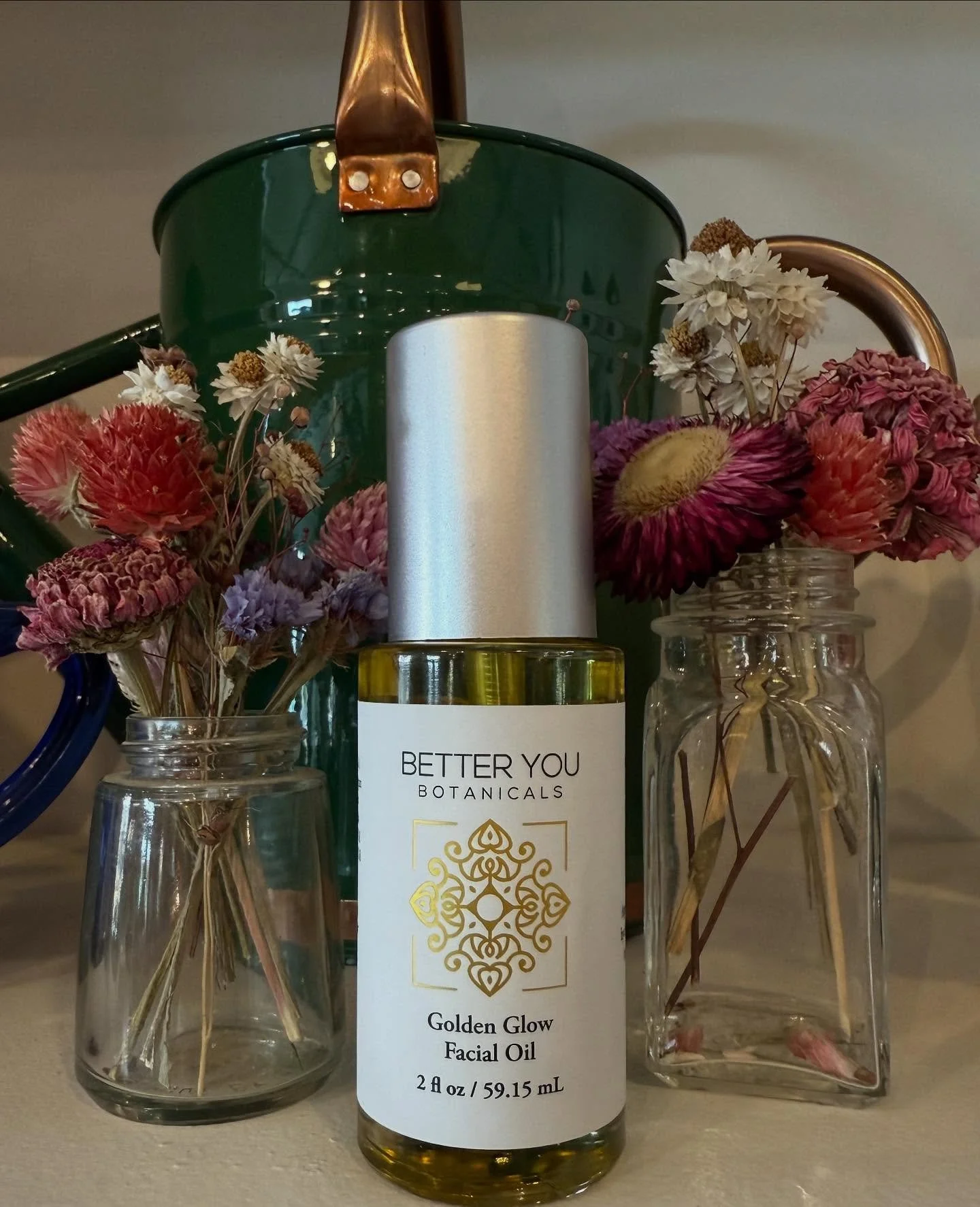 Golden glow facial oil by better you botanicals now available at the spas 💕 coming soon Nationwide 🌟

Specifically formulated for mature skin ✨ This luxurious oil harnesses the moisturizing properties of evening primrose oil &amp; organic argan oil