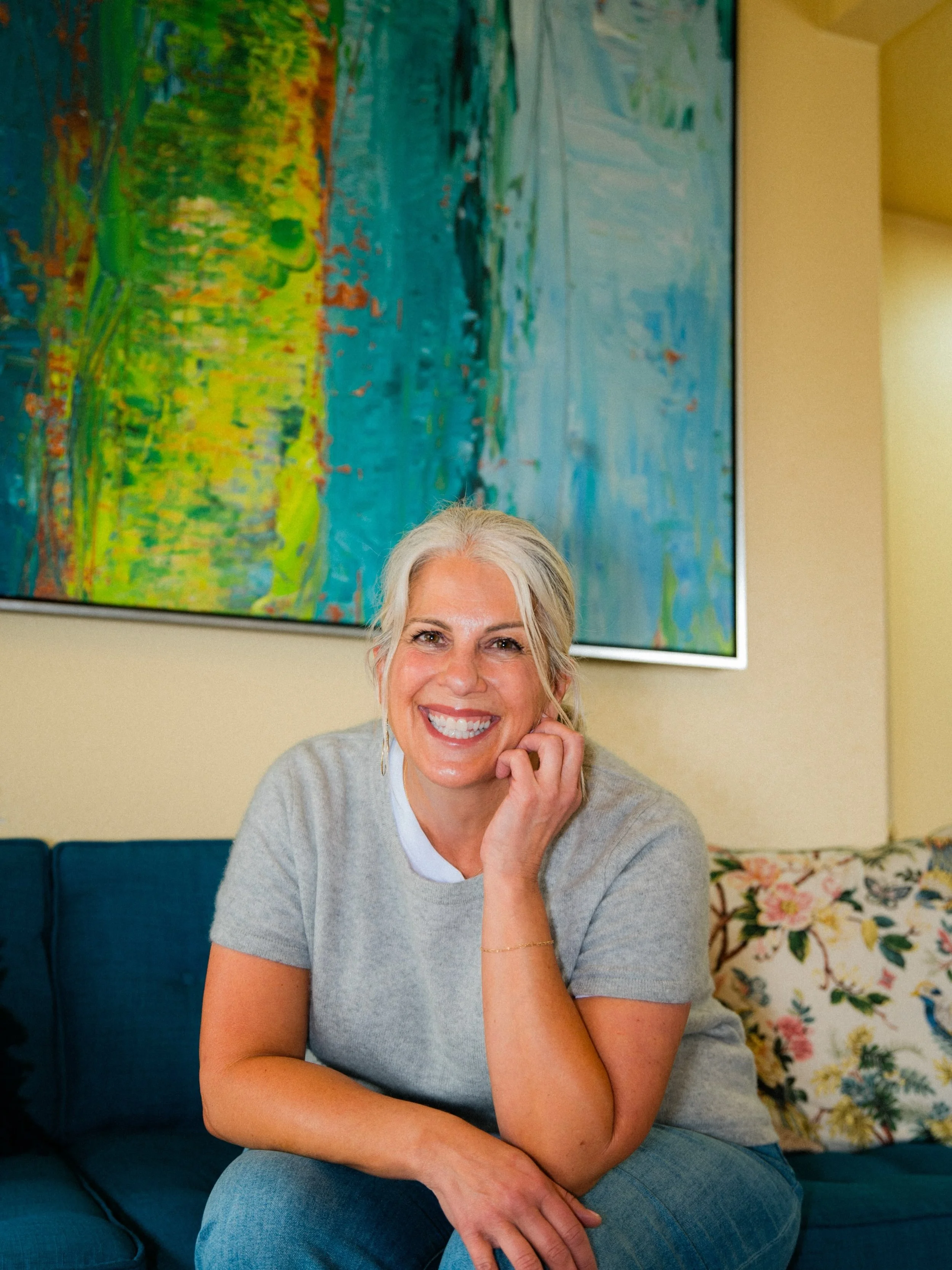 Hi👋 I'm Heidi Lane, founder &amp; Aesthetician at Heidi Lane Esthetics.

I've been in the industry for over 25 years.

Long enough to watch skincare become louder, faster, trendier and honestly more overwhelming for people.

What I still believe wor