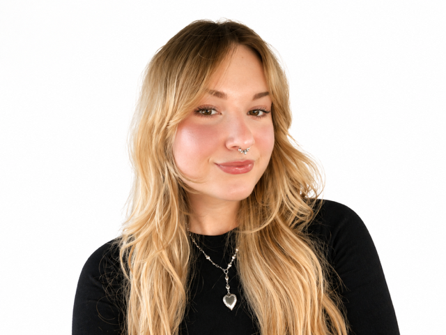 Cate Rotter, licensed esthetician headshot