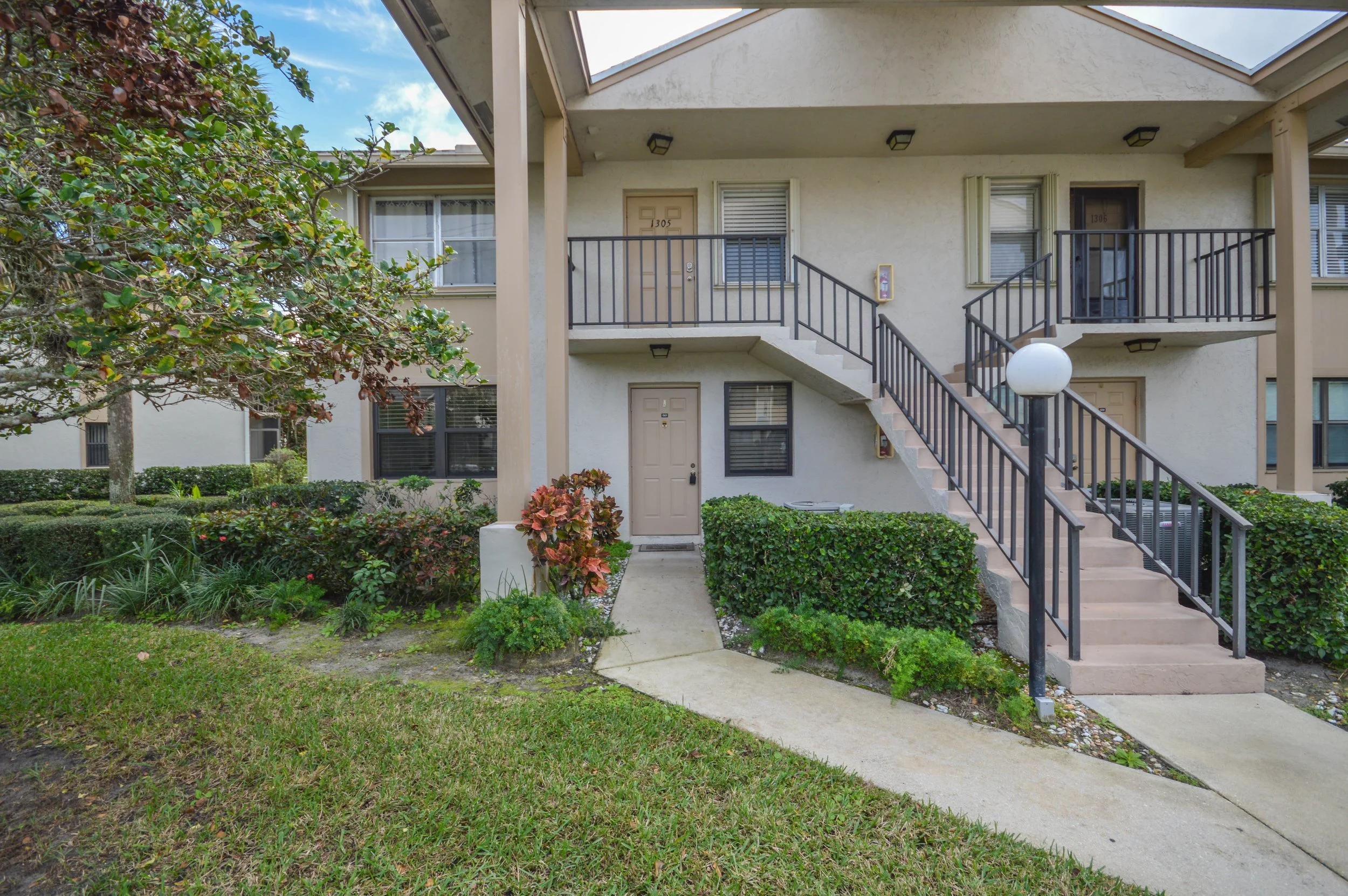 3151 SE Aster Lane-26.jpg