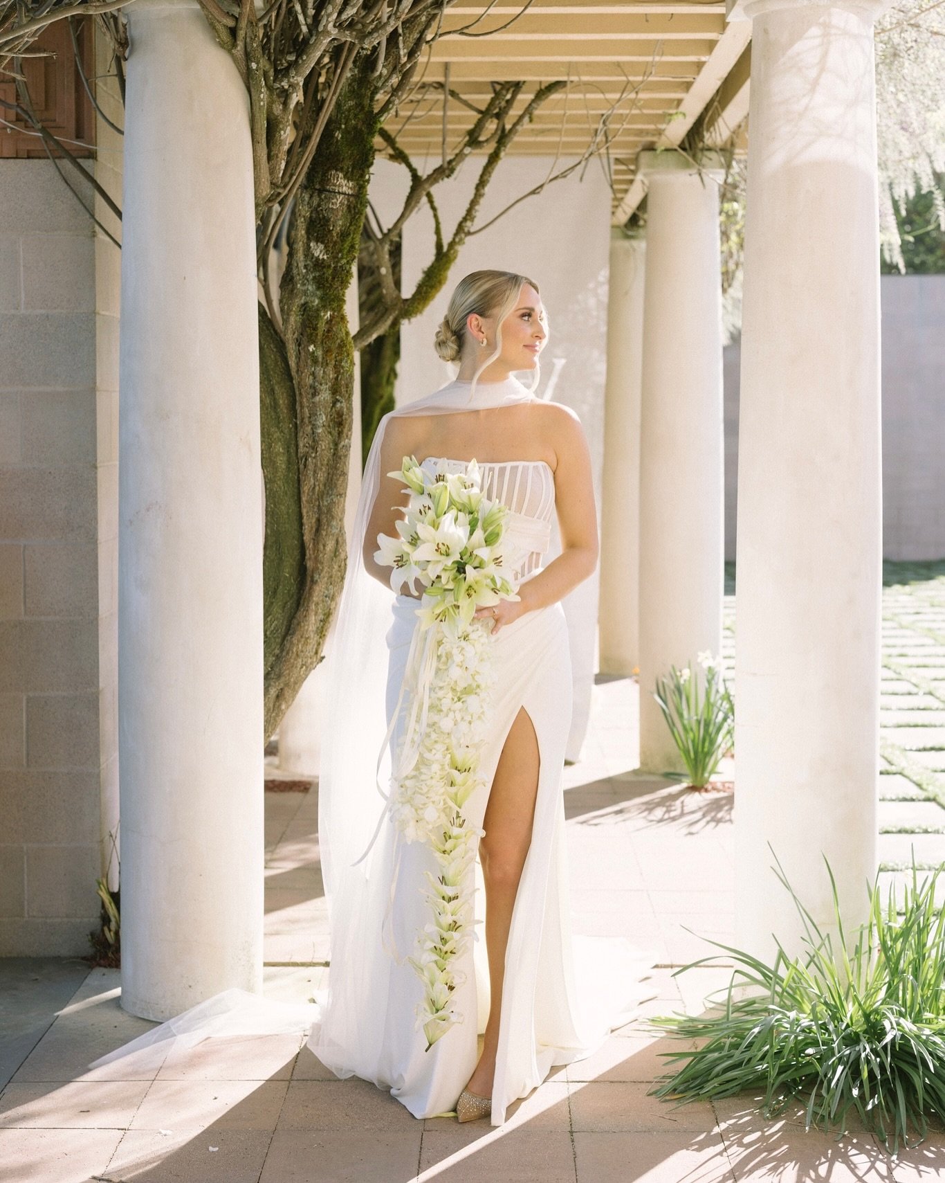 The Bird Estate &mdash; Had the privilege of second shooting for @emilybphotoco earlier this summer for this amazing venue! And oh my goodness, what the heck!! 💫 This beauty is tucked away in Southern Oregon. The perfect place to tie the knot 💍 if 