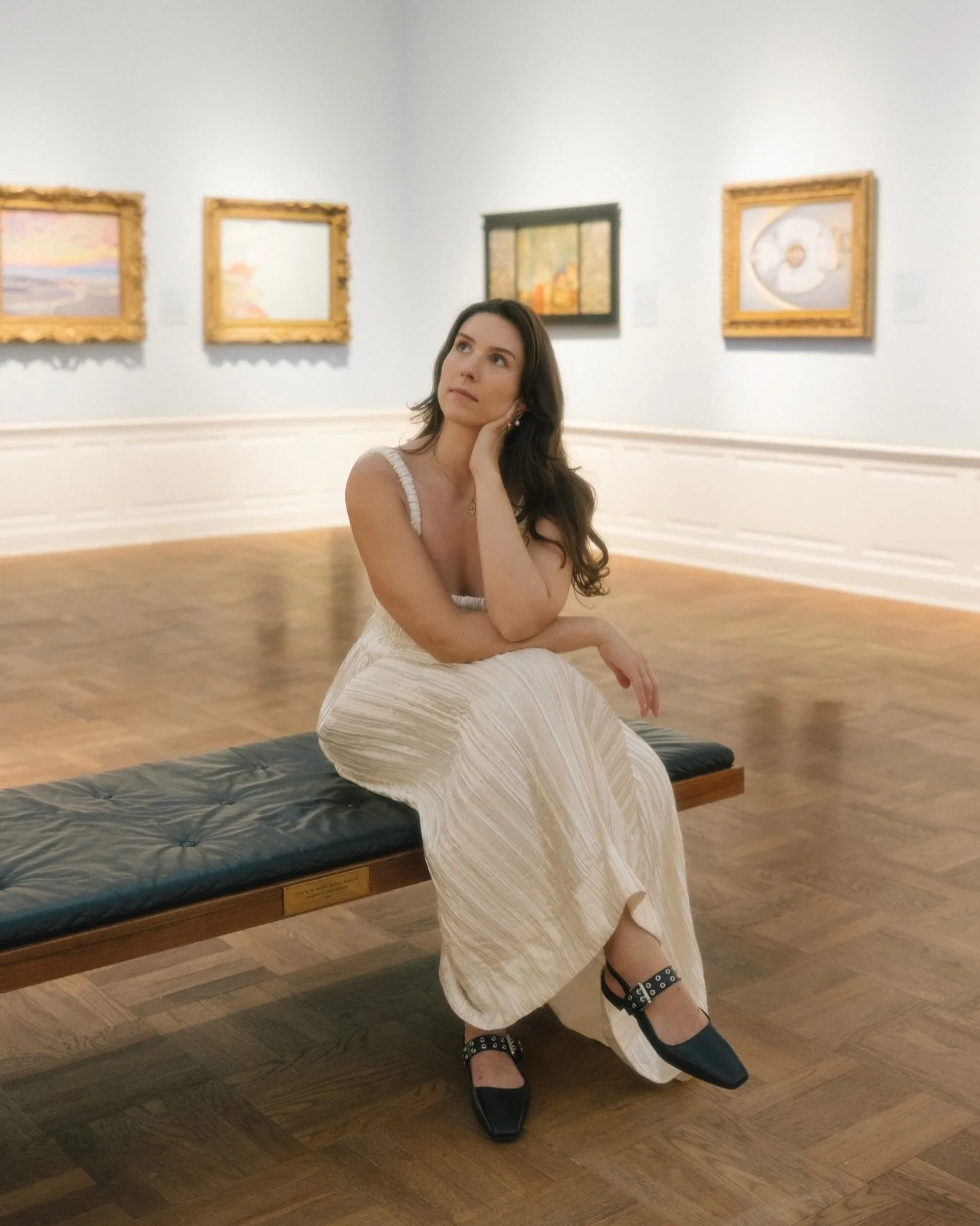 Because the @portlandartmuseum is officially open! 🖼️ Sharing some moments from Hailey &amp; Grant&rsquo;s anniversary session! &mdash; I gotta get up there soon and explore it for myself. 

-

#gabrielramirezphotography #portlandartmuseum #portland