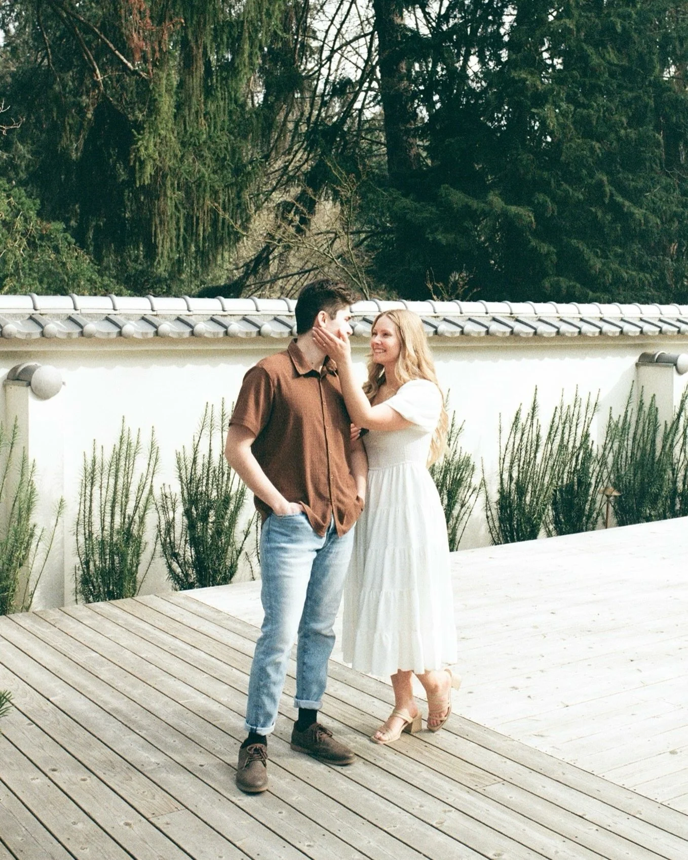 Celebrating Emma + Kenny&rsquo;s wedding day today! ✨ Moments from their engagement session at Lithia Park earlier this spring! 🎞️: 35mm

Film Lab: @indiefilmlab 

-

#gabrielramirezphotography #indiefilmlab #oregonengagement #ashlandoregon #lithiaj