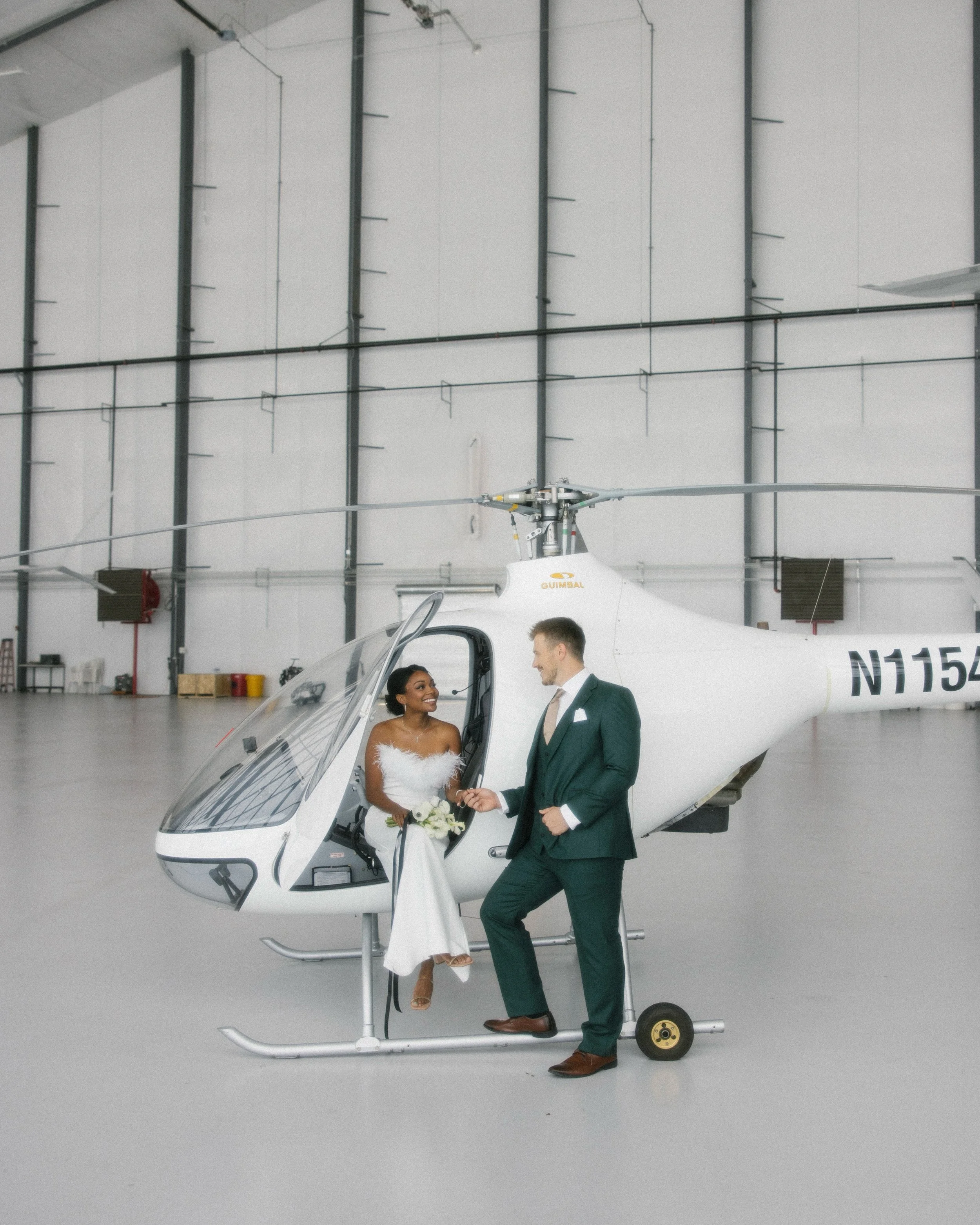 Throwing it back to 2024 when we got to bring this rad vision to life with some amazing Southern Oregon Creatives!🛩️ 

Photo: @gabrielramirez.photos 
Styled + Coordinator: @epocheventcoordinating 
Florals: @freckledfleurs 
Venue: @millionairmfr 
Vid