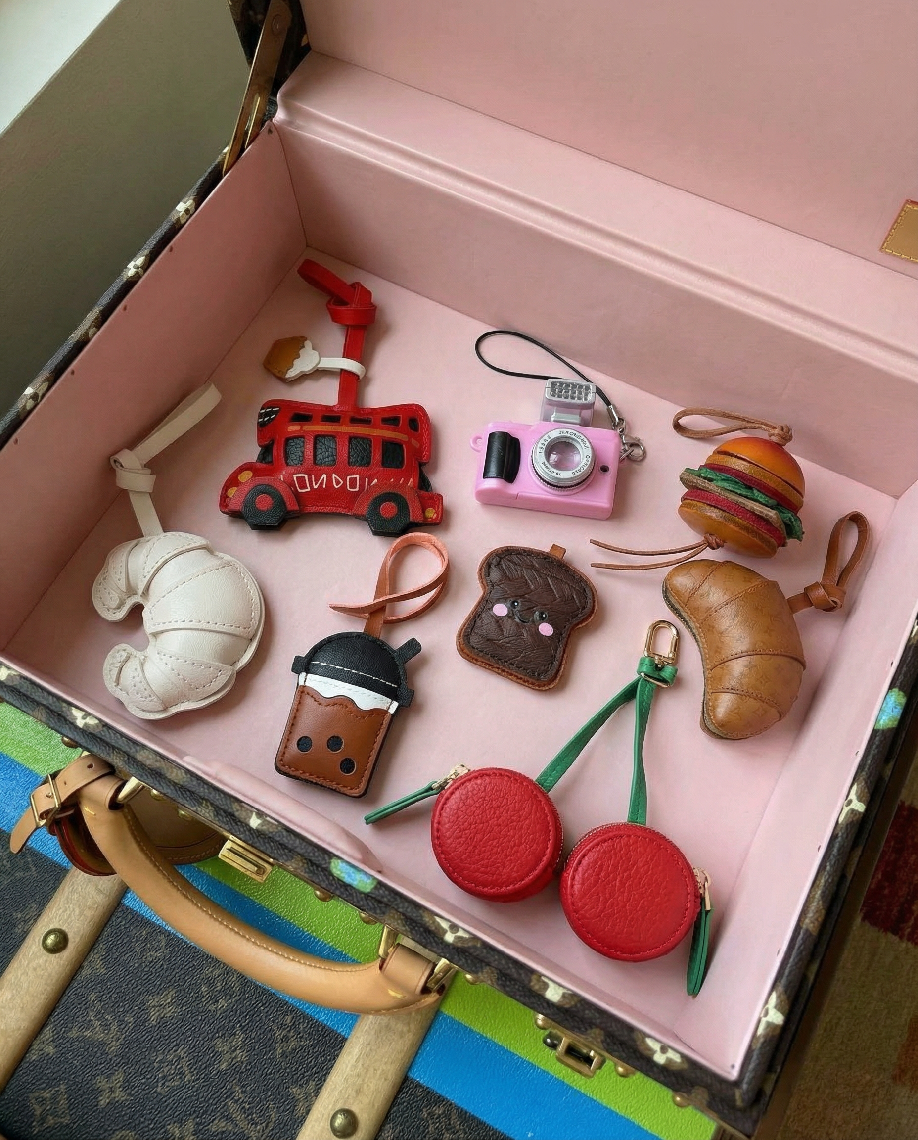 FOOD BOX - SB CHARMS.png