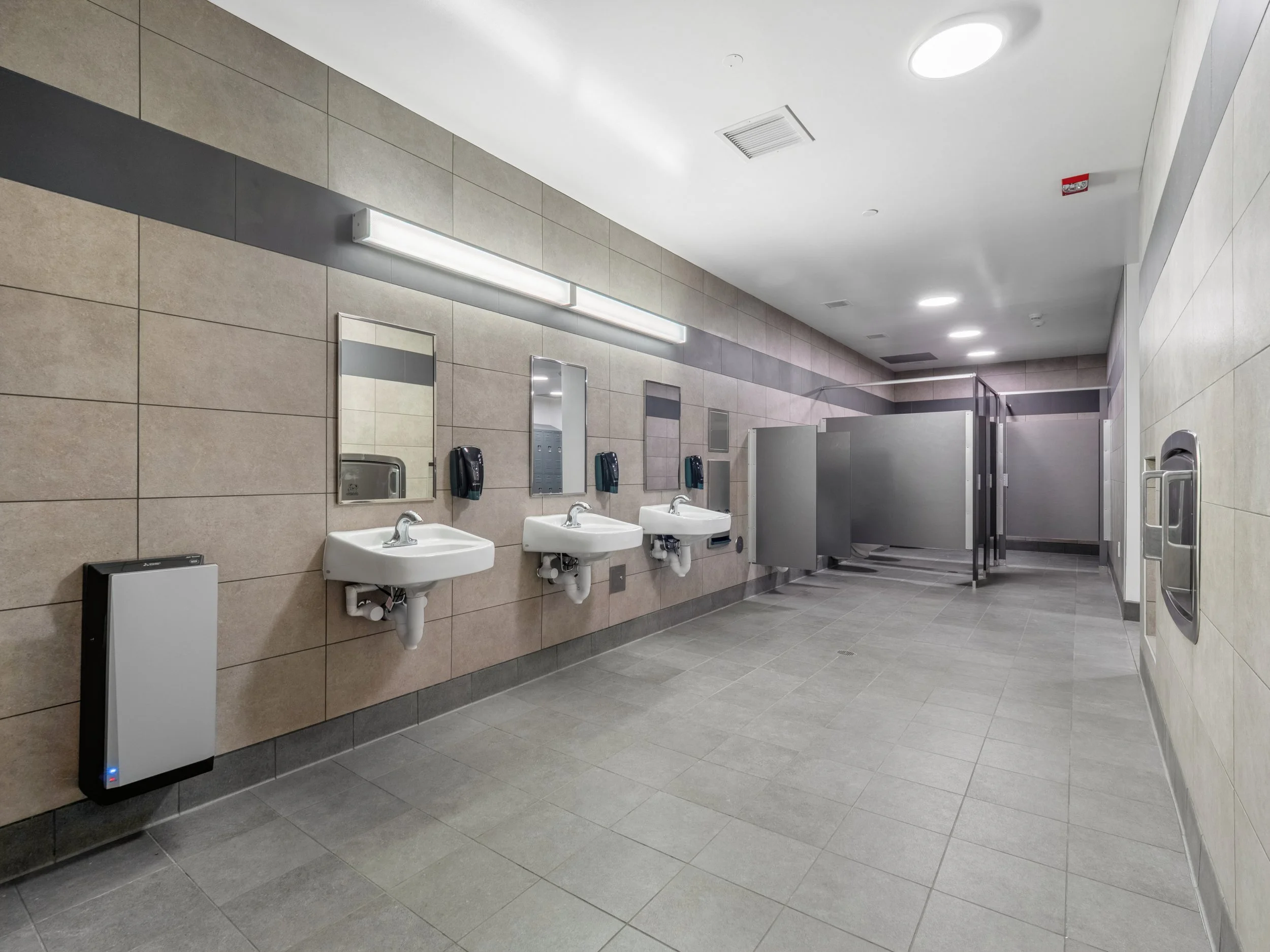NewtonCuestaCampusInterior-11.jpg