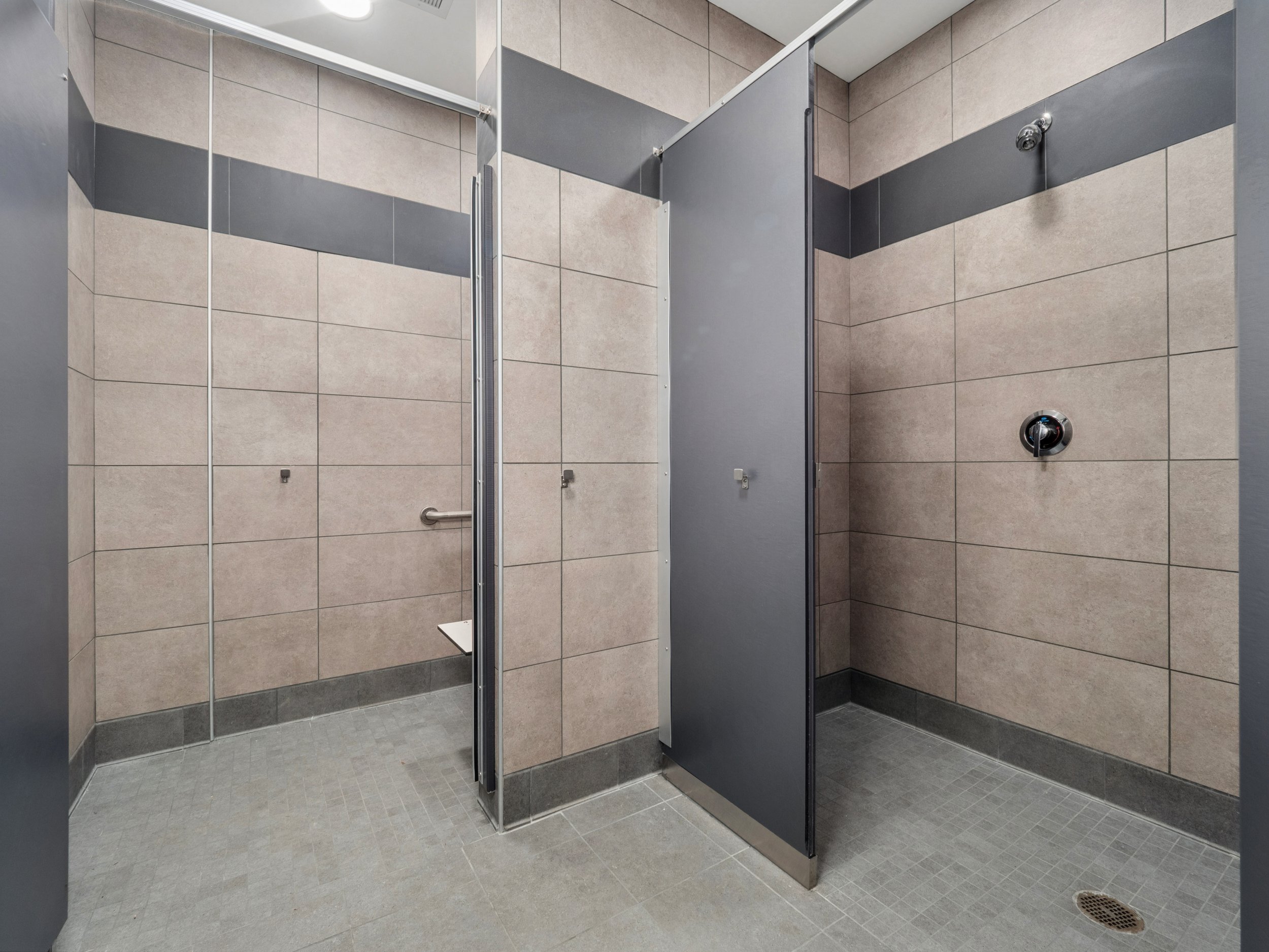 NewtonCuestaCampusInterior-17.jpg