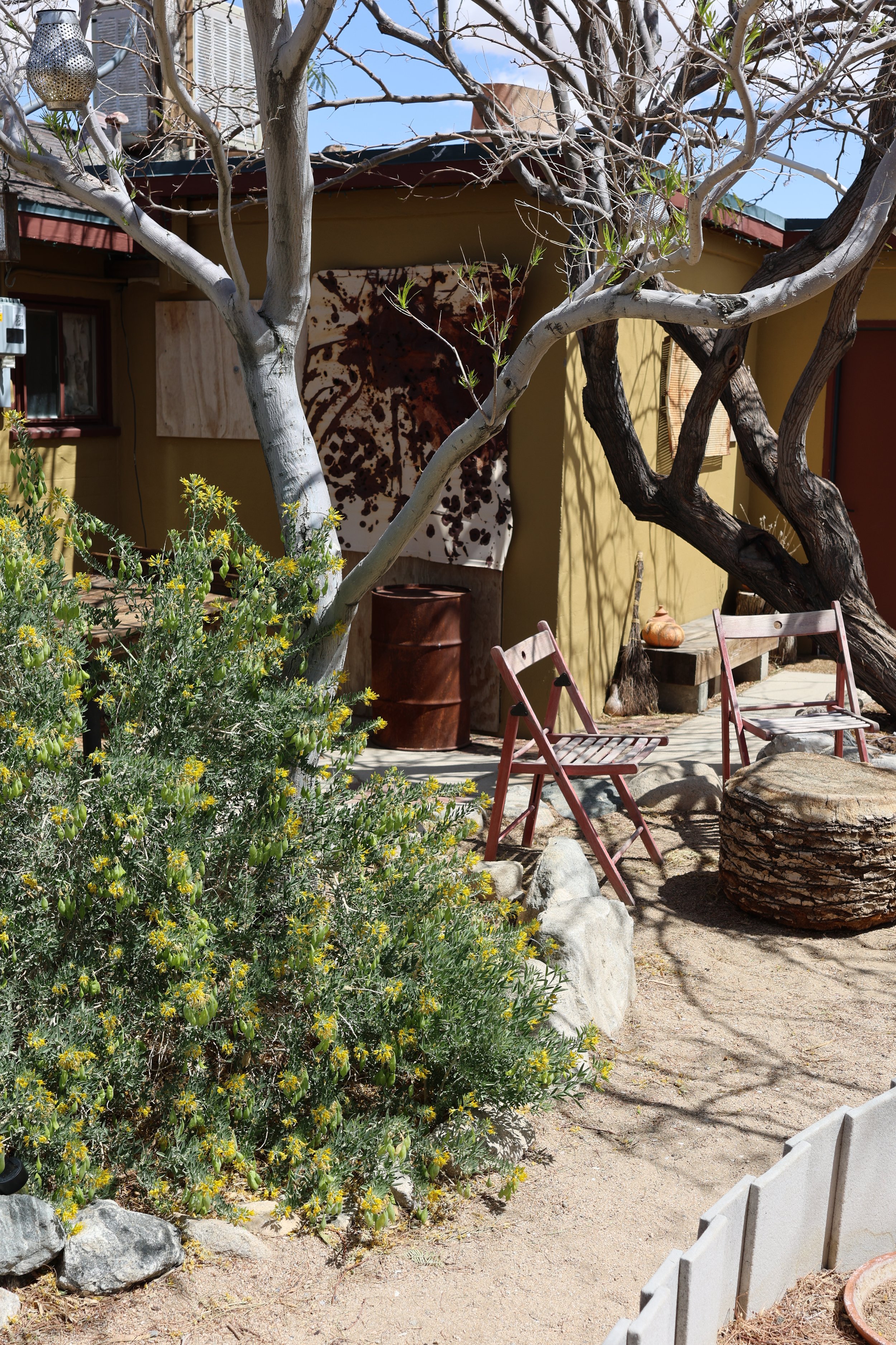 El Duende Courtyard