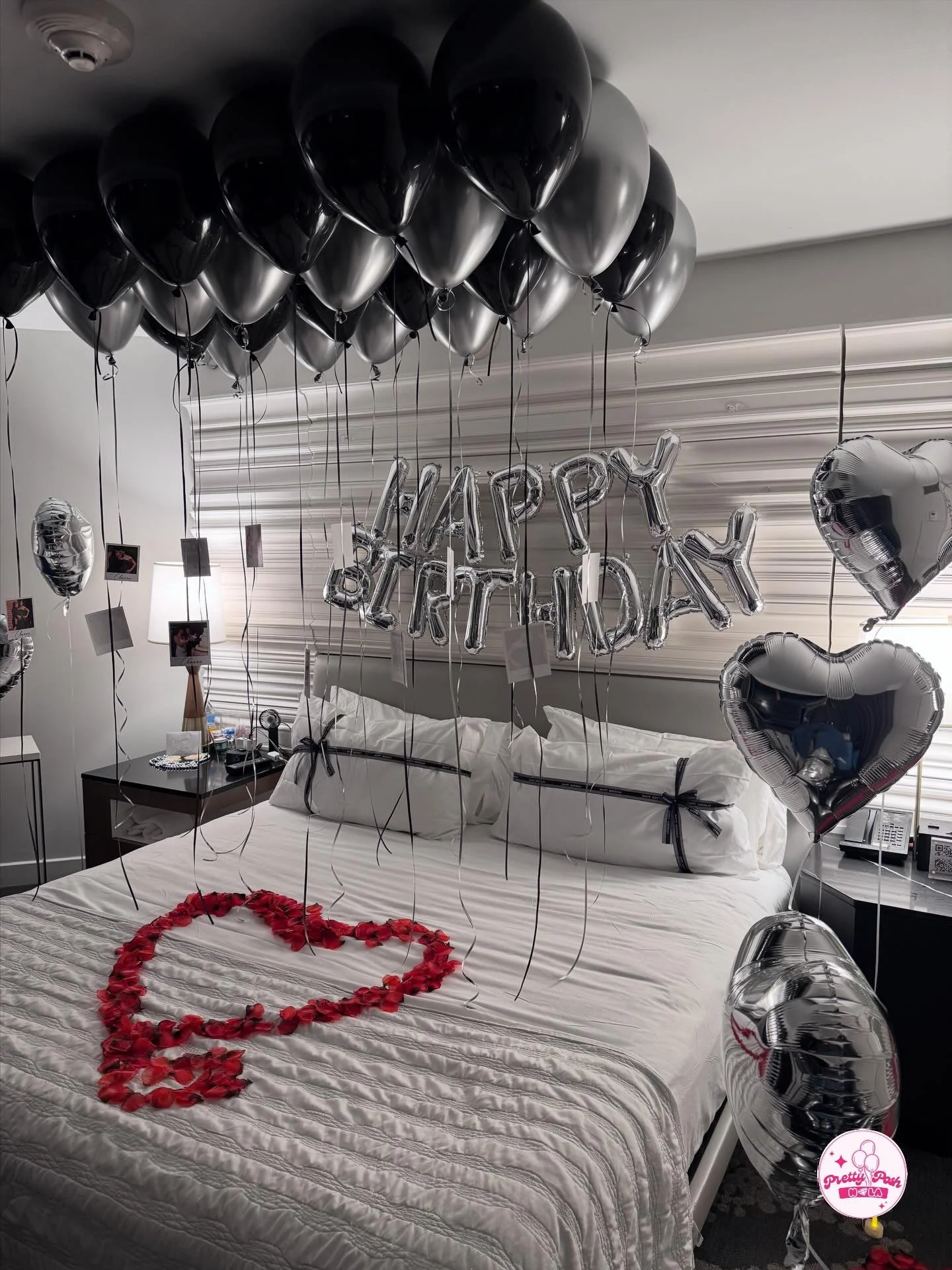 chrome hearts for channa 🩶 @lemeridiennola 

#neworleans #nolaballoons #hoteldecor #hotelroomdecor #romanticroomdecor #romanticroom #nolahotel