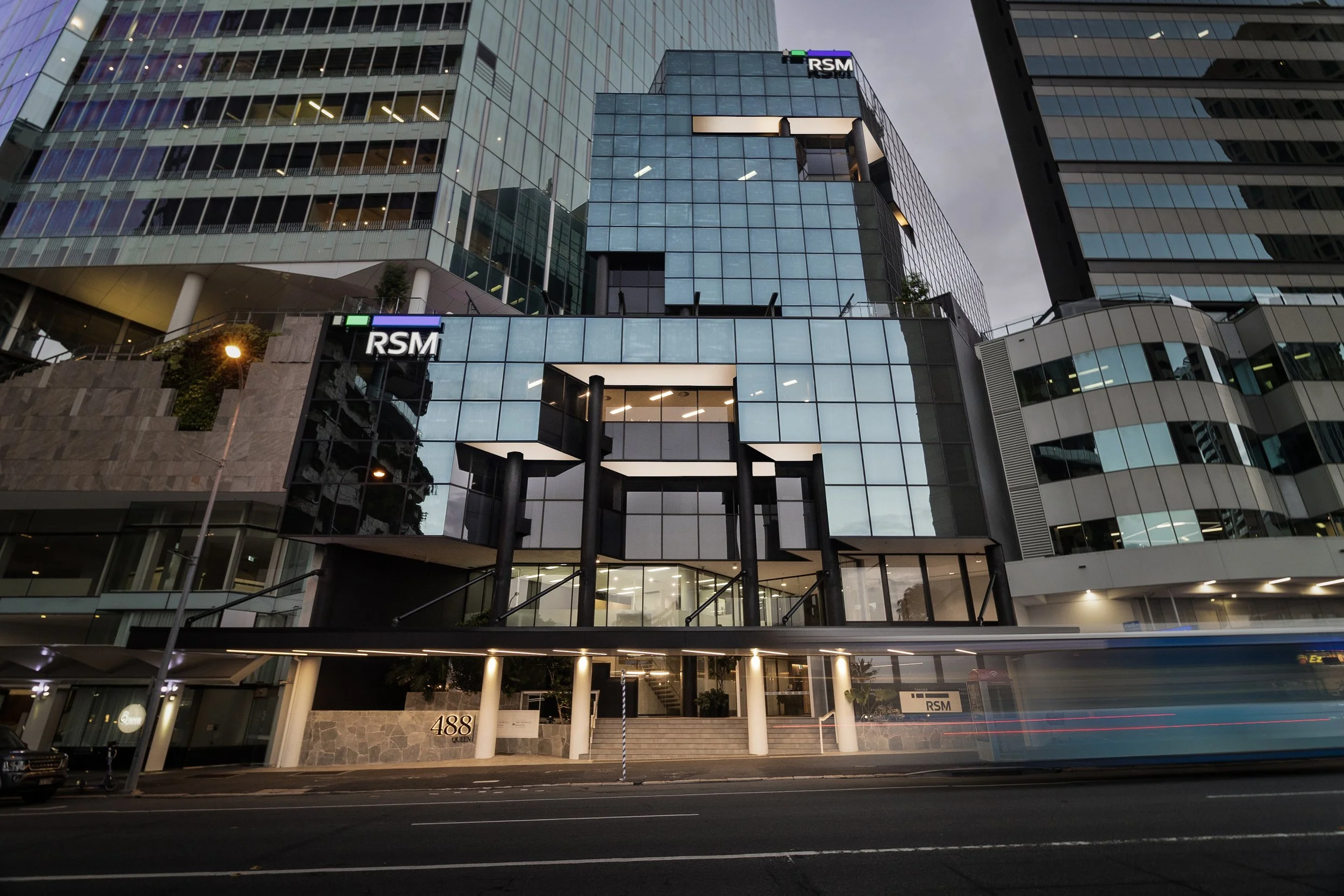 488 Queen Street →