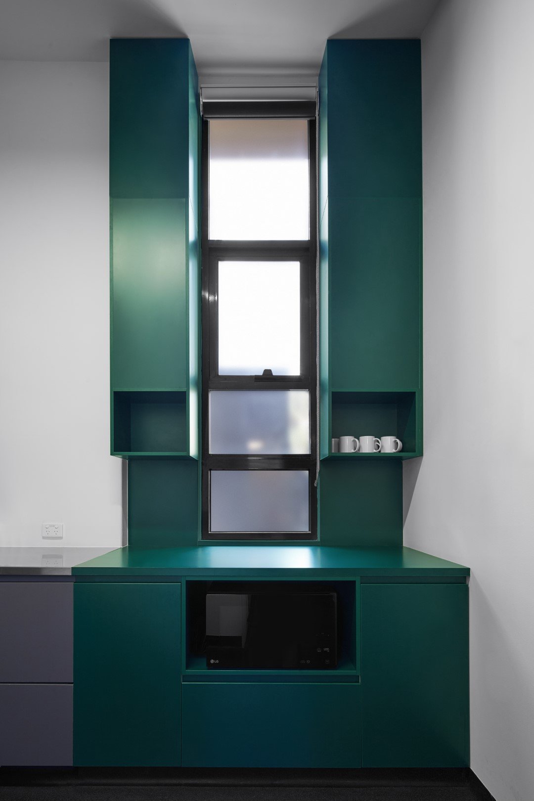 RMITSEHB3andB5-PHO-GreenKitchenette-0.jpg