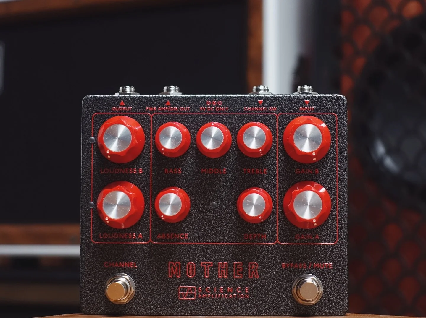 MOTHER | FRIDAY 9AM PACIFIC
@scienceamps X @cult.fx

A pedal so nice, I already bought it twice. No seriously, I bought two of them for myself last year, because they're that good. So needless to say, that made the Mother the perfect candidate for a 