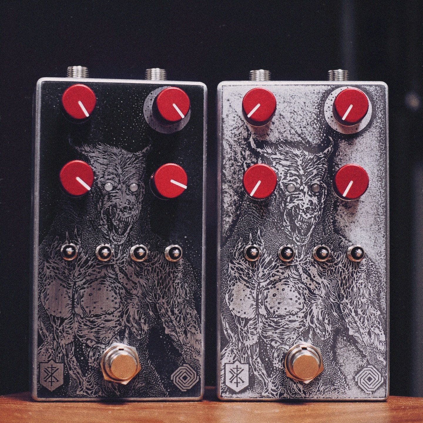 Did you know we sometimes do newsletter-exclusive pedal drops?

Like this special edition acid-etch @highwindamplification Direwolf on the right. We only had 5 of them and they never made it on the site, but were offered to our cult members directly 