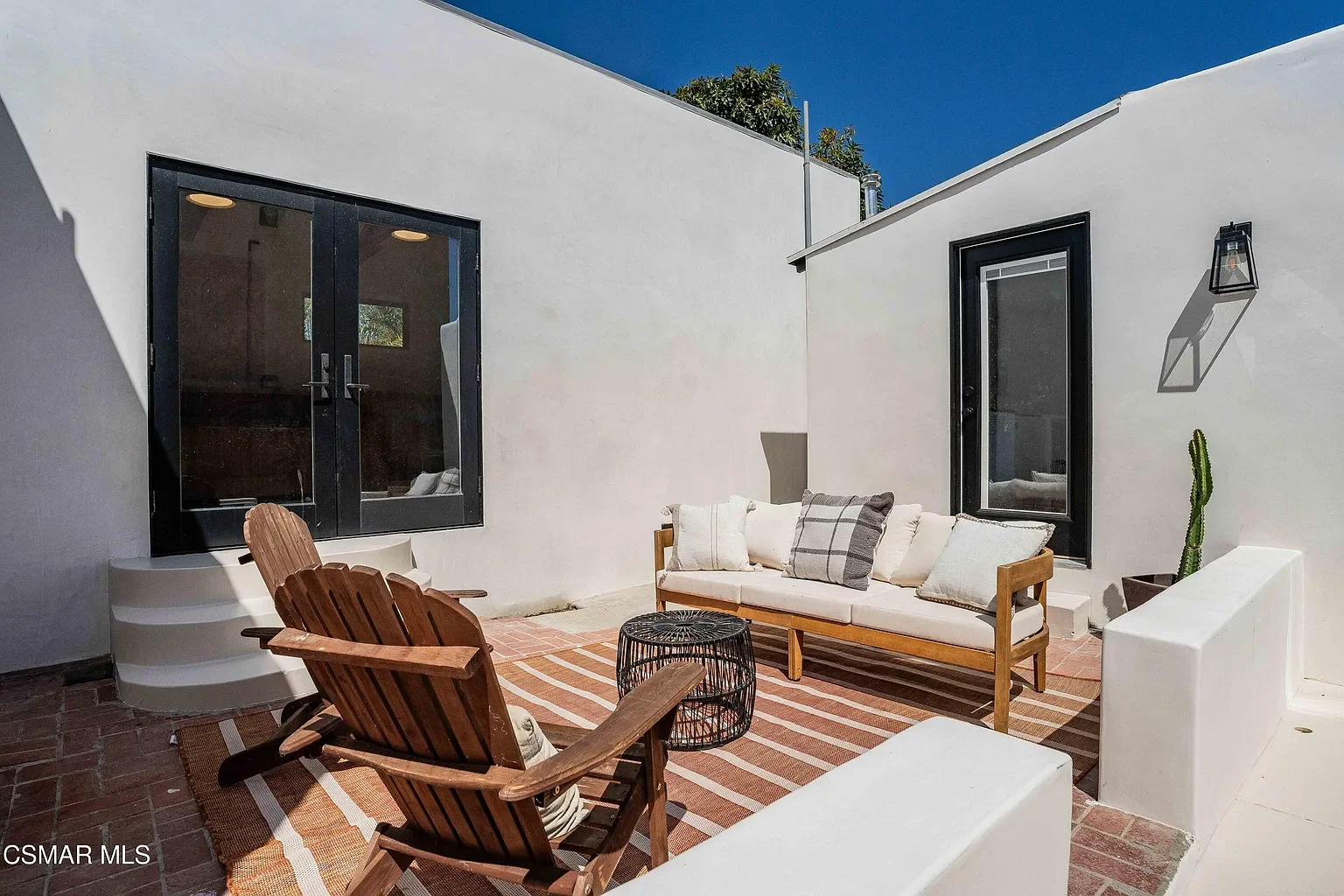 Patio (off of the master)