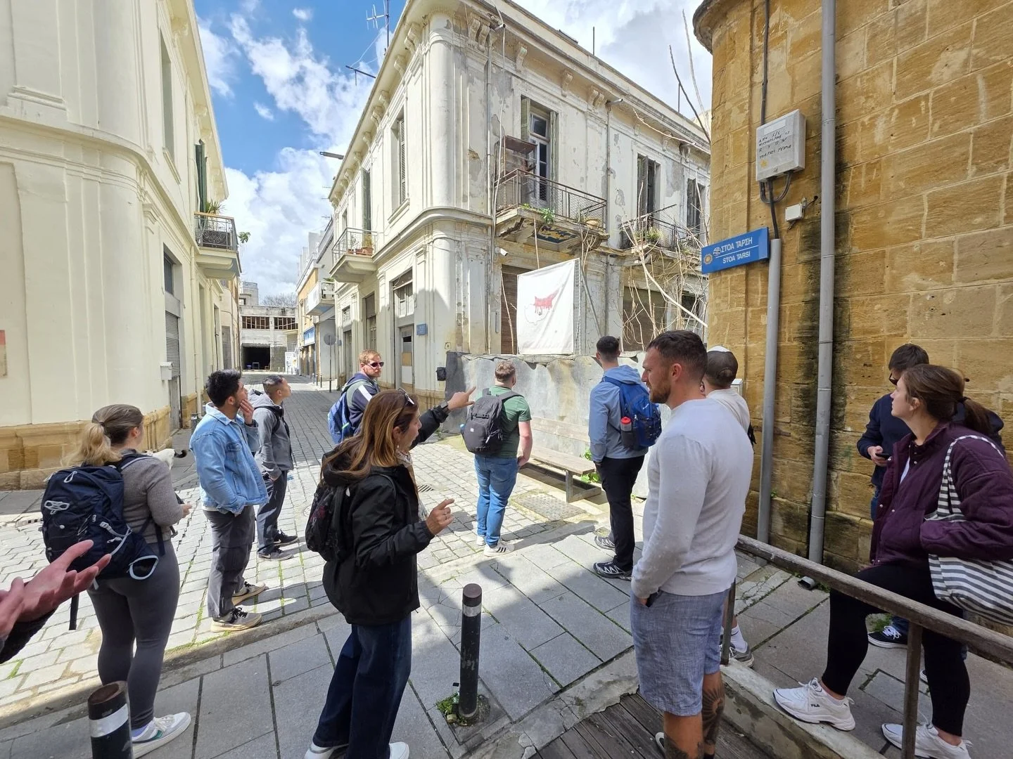 What an incredible group of people I had the absolute privilege of walking the Green Line with 🙌
A huge thank you to @danny_myles91 for organizing everything so beautifully and for sharing these amazing photos 
Truly an unforgettable day 💛