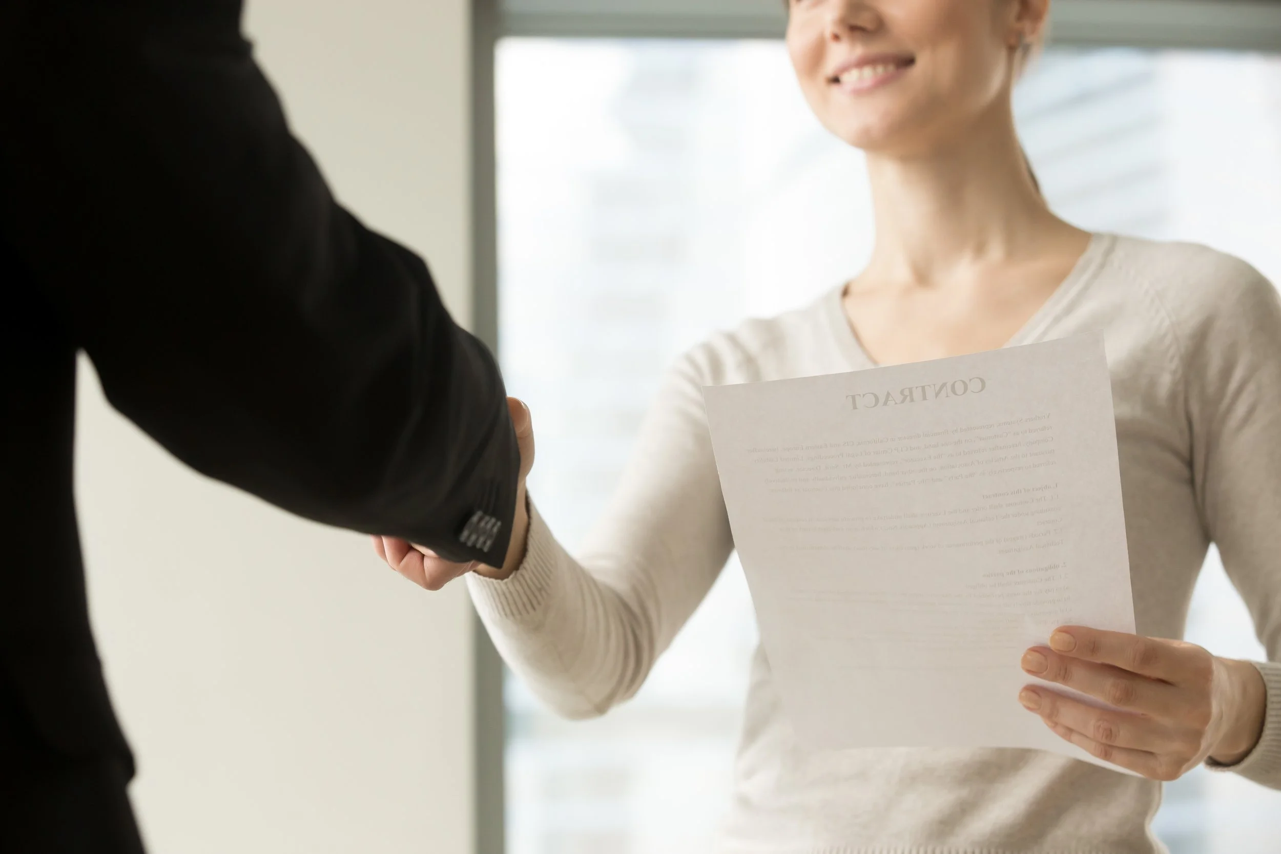 Contrat cadre : définition, fonctionnement et différences avec un accord-cadre