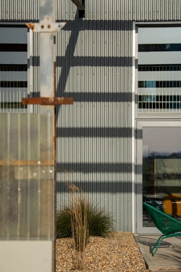 Barnscape-reflection.jpg