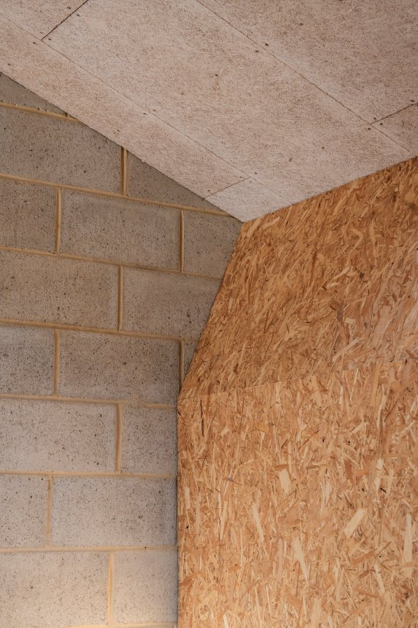 Stainless-detail-timber.jpg