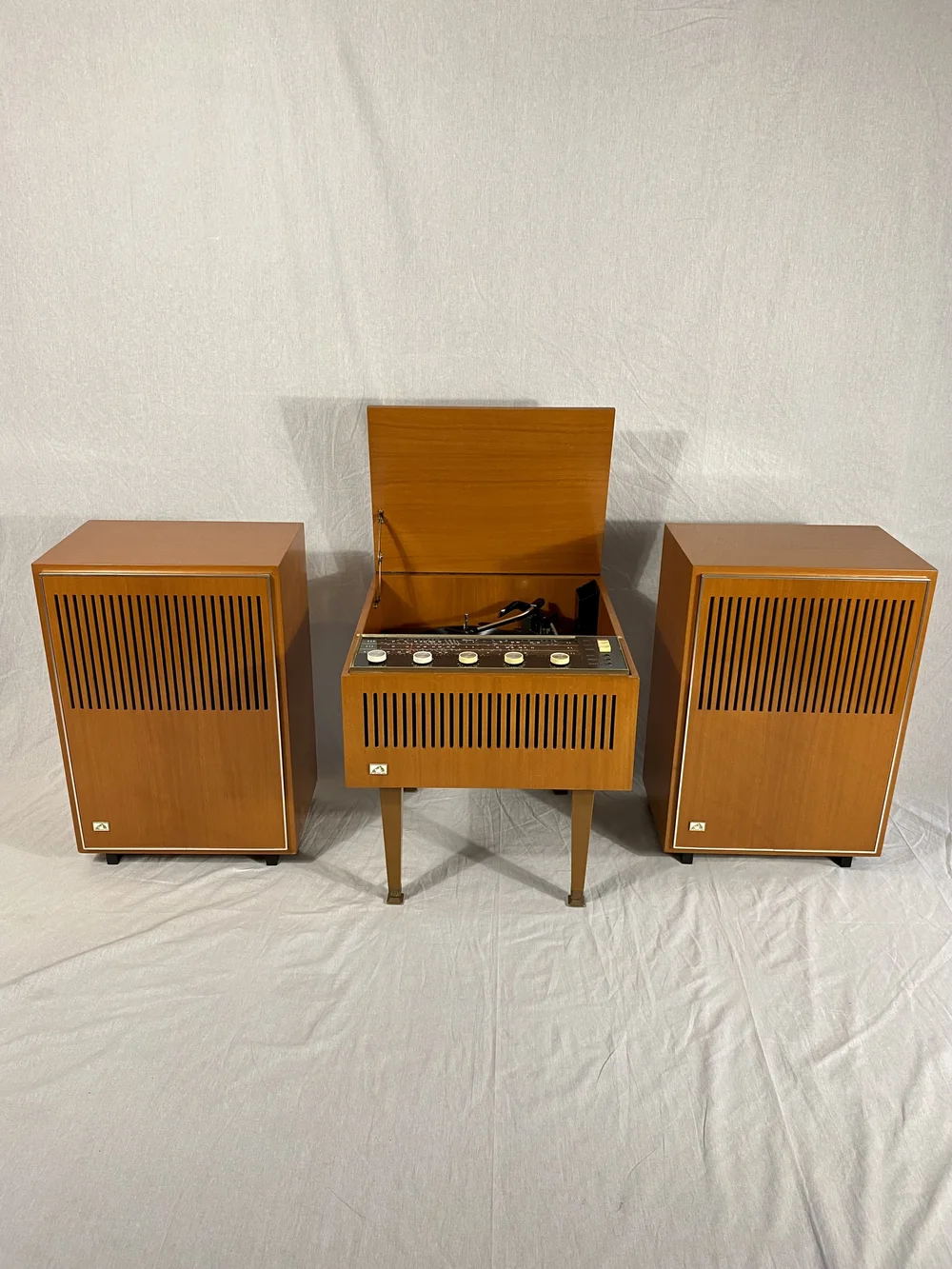 HMV Scattergram vintage audio restored by Retraphonics, available now