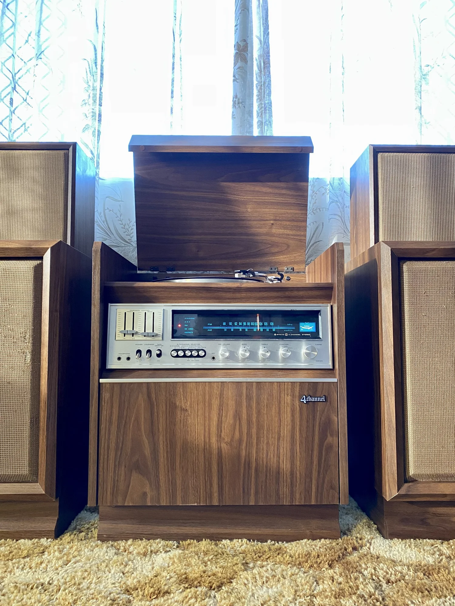 Sanyo Quadraphonic — Retraphonics