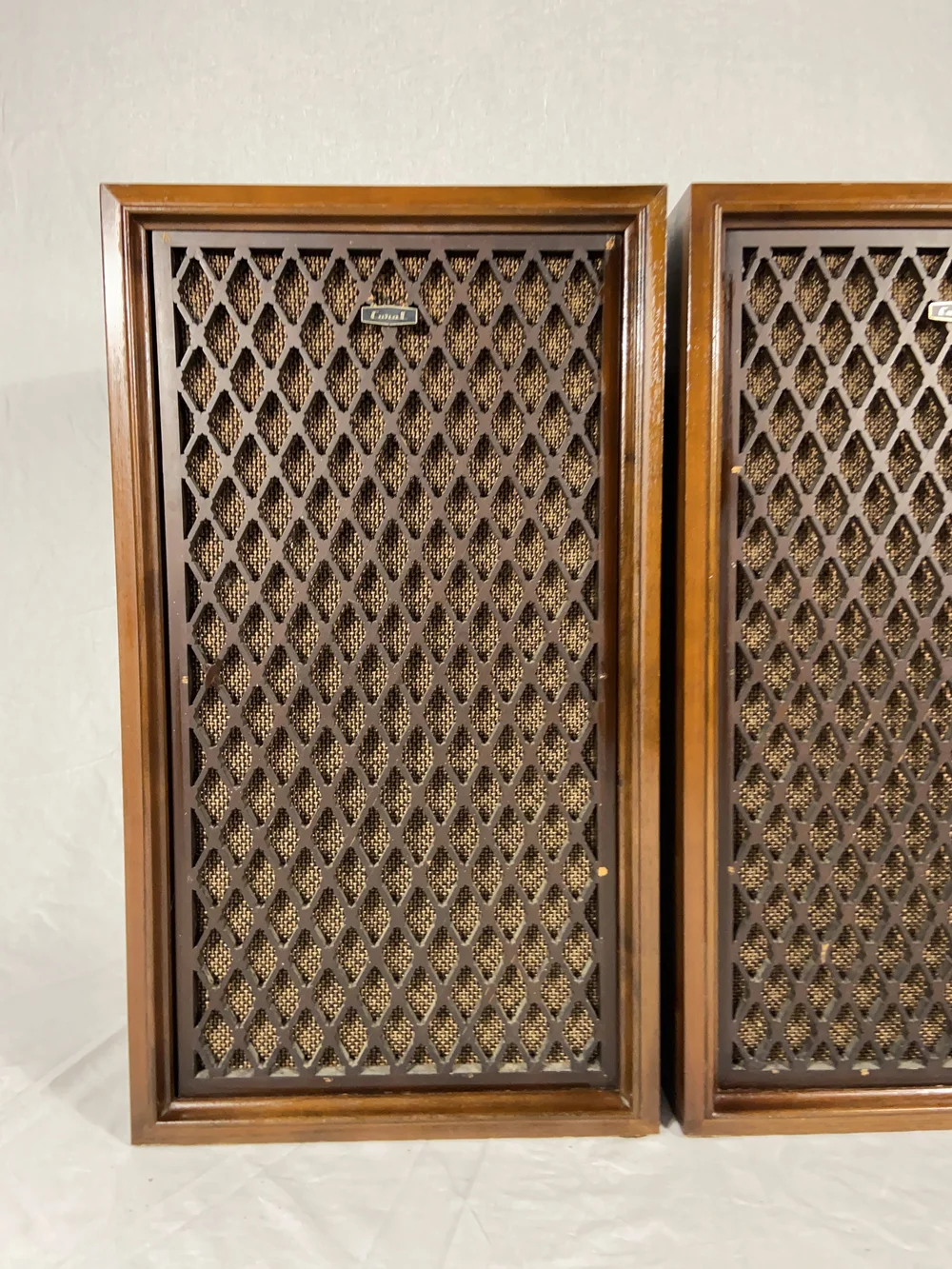 Coral Speakers vintage audio restored by Retraphonics, available now