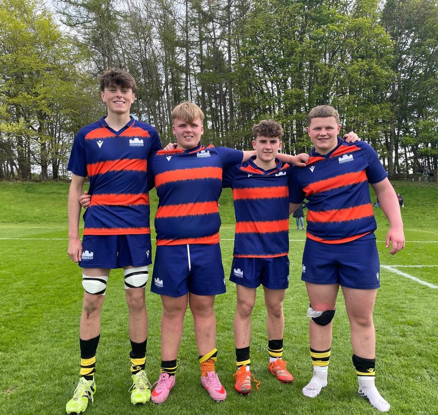 WASPS | Edinburgh U16s representation 💪

Well done to Ross Erwin, Ross Miller, Finlay Mitchell, Sam Halliday and Will Aston who all represented the club for Edinburgh U16s on the weekend!

#BlackandYellow🐝